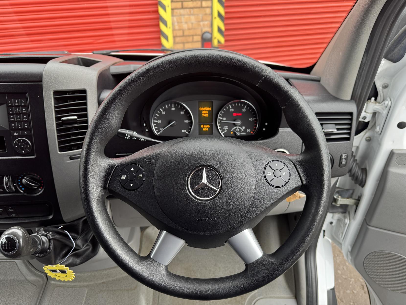 Mercedes-Benz Sprinter 2.1 313 CDi Panel Van 4dr Diesel Manual RWD L3 H3 (129 bhp)