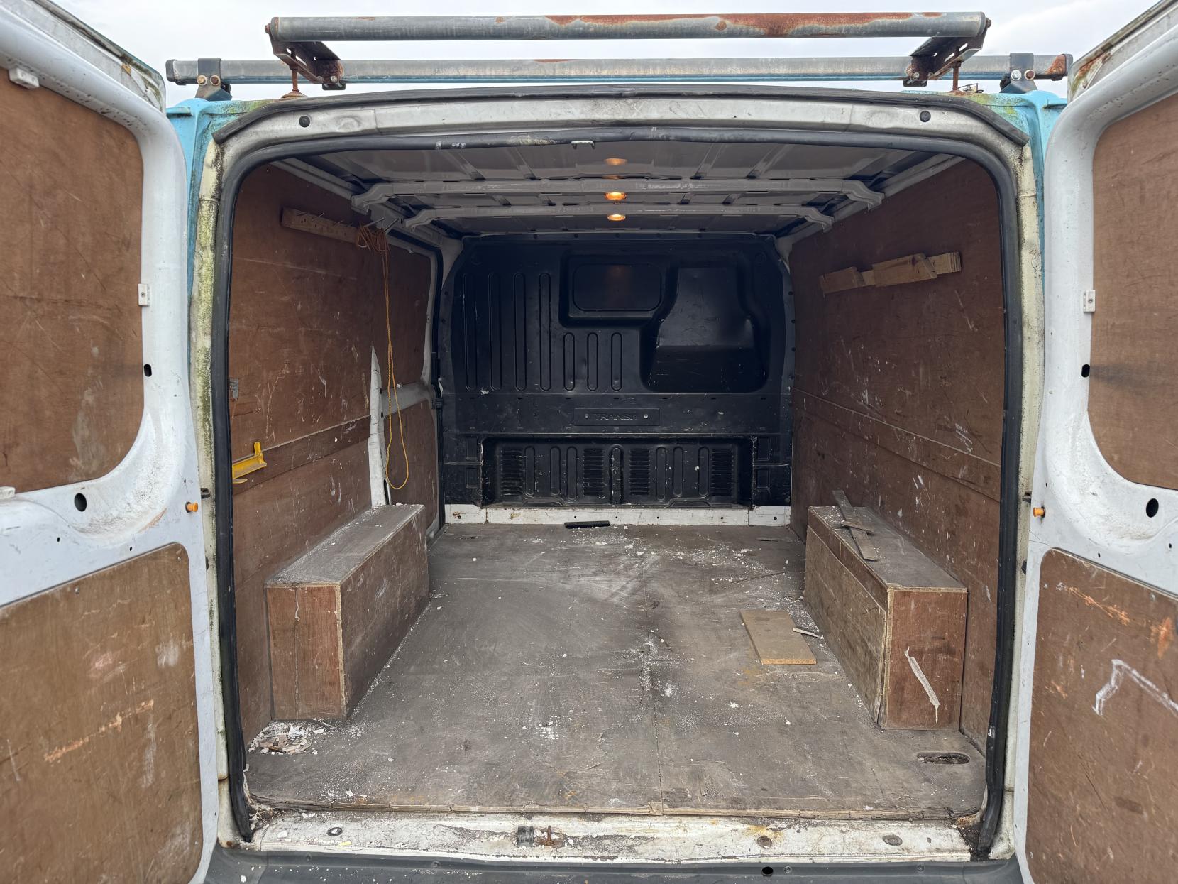 Ford Transit 2.2 TDCi 260 Duratorq Panel Van 5dr Diesel Manual FWD L1 H1 (84 bhp)