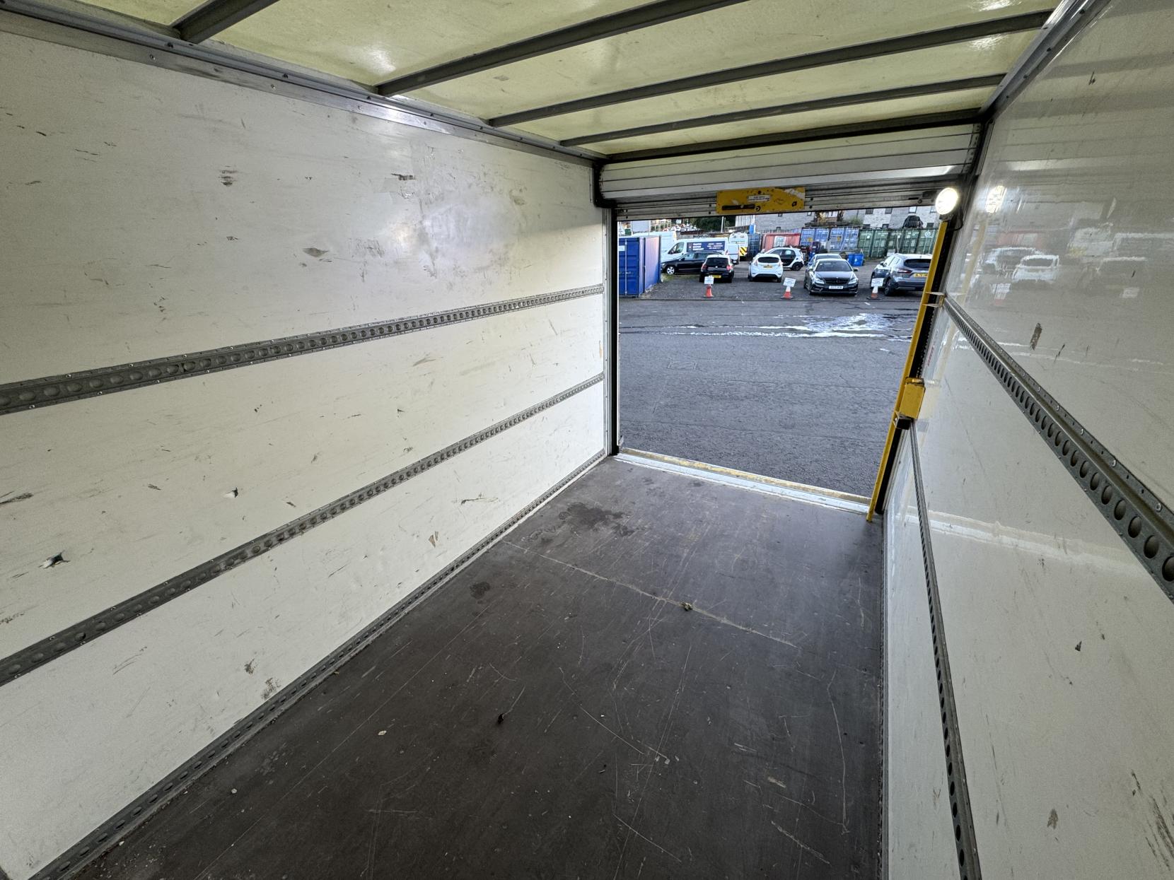 Ford Transit 2.0 350 EcoBlue Leader Luton 3dr Diesel Manual RWD L3 Euro 6 (s/s) (130 ps)