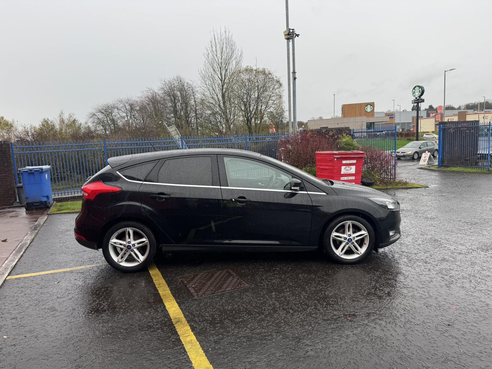 Ford Focus 1.0T EcoBoost Zetec Hatchback 5dr Petrol Manual Euro 6 (s/s) (125 ps)