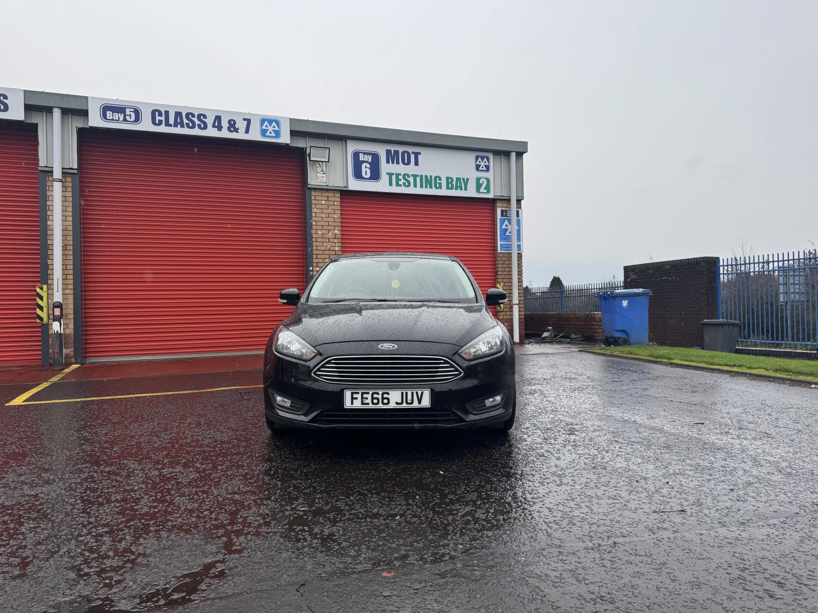 Ford Focus 1.0T EcoBoost Zetec Hatchback 5dr Petrol Manual Euro 6 (s/s) (125 ps)