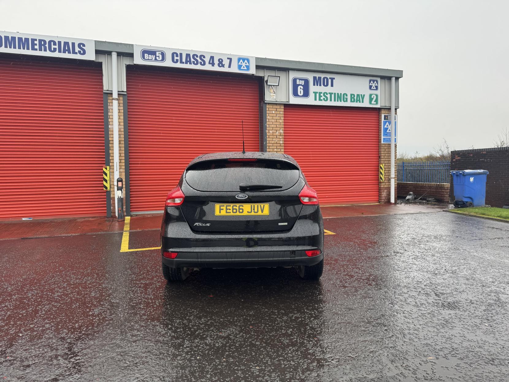 Ford Focus 1.0T EcoBoost Zetec Hatchback 5dr Petrol Manual Euro 6 (s/s) (125 ps)