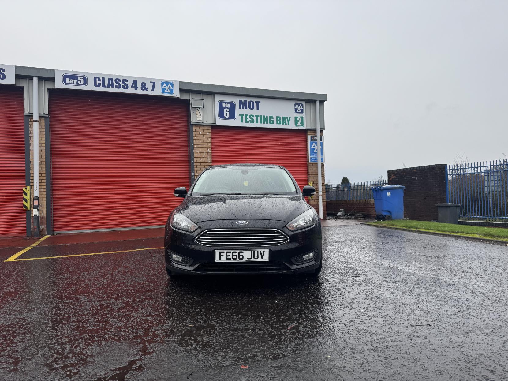 Ford Focus 1.0T EcoBoost Zetec Hatchback 5dr Petrol Manual Euro 6 (s/s) (125 ps)