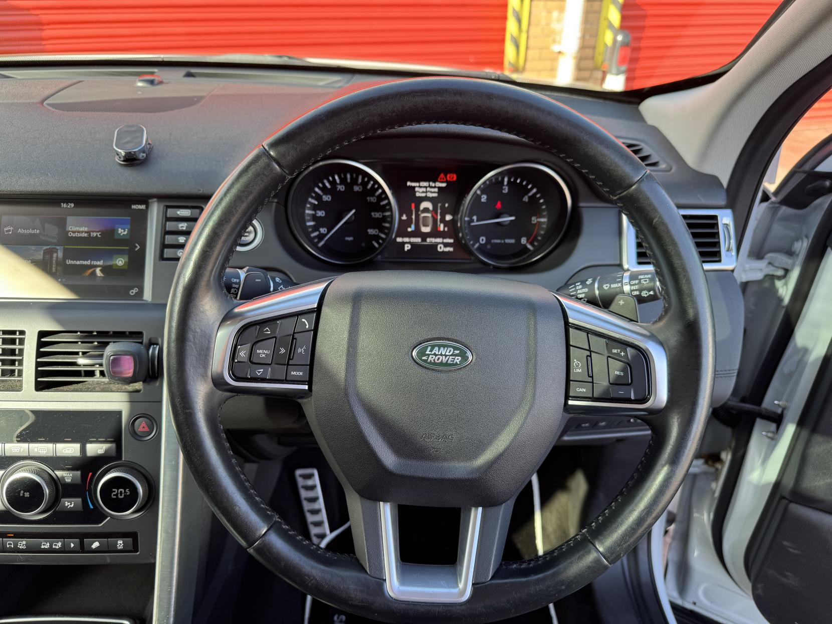 Land Rover Discovery Sport 2.0 TD4 HSE SUV 5dr Diesel Auto 4WD Euro 6 (s/s) (180 ps)