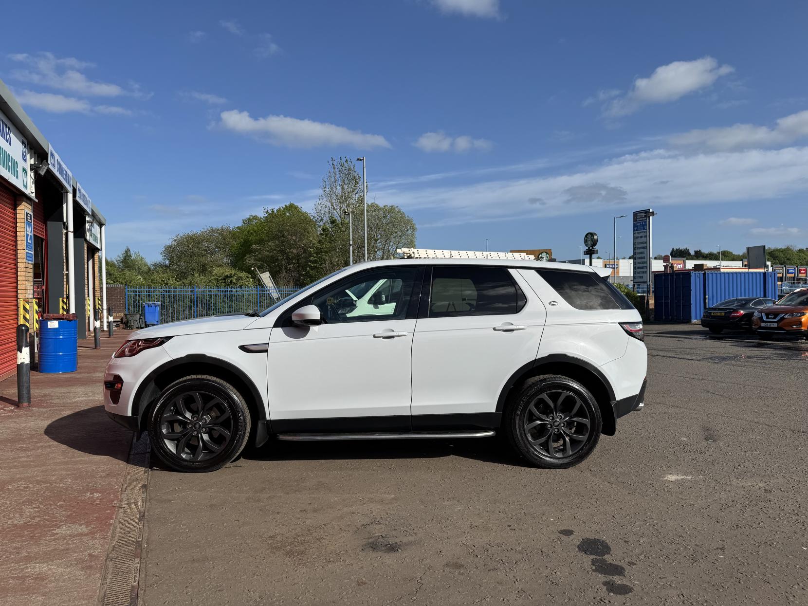 Land Rover Discovery Sport 2.0 TD4 HSE SUV 5dr Diesel Auto 4WD Euro 6 (s/s) (180 ps)