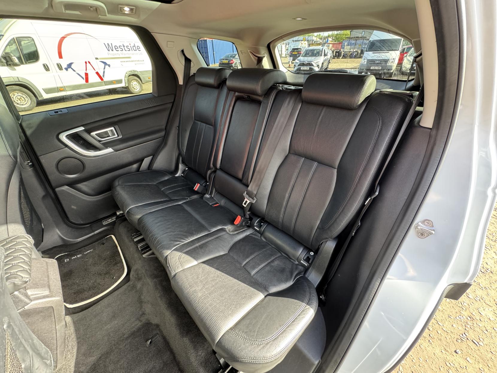 Land Rover Discovery Sport 2.0 TD4 HSE SUV 5dr Diesel Auto 4WD Euro 6 (s/s) (180 ps)