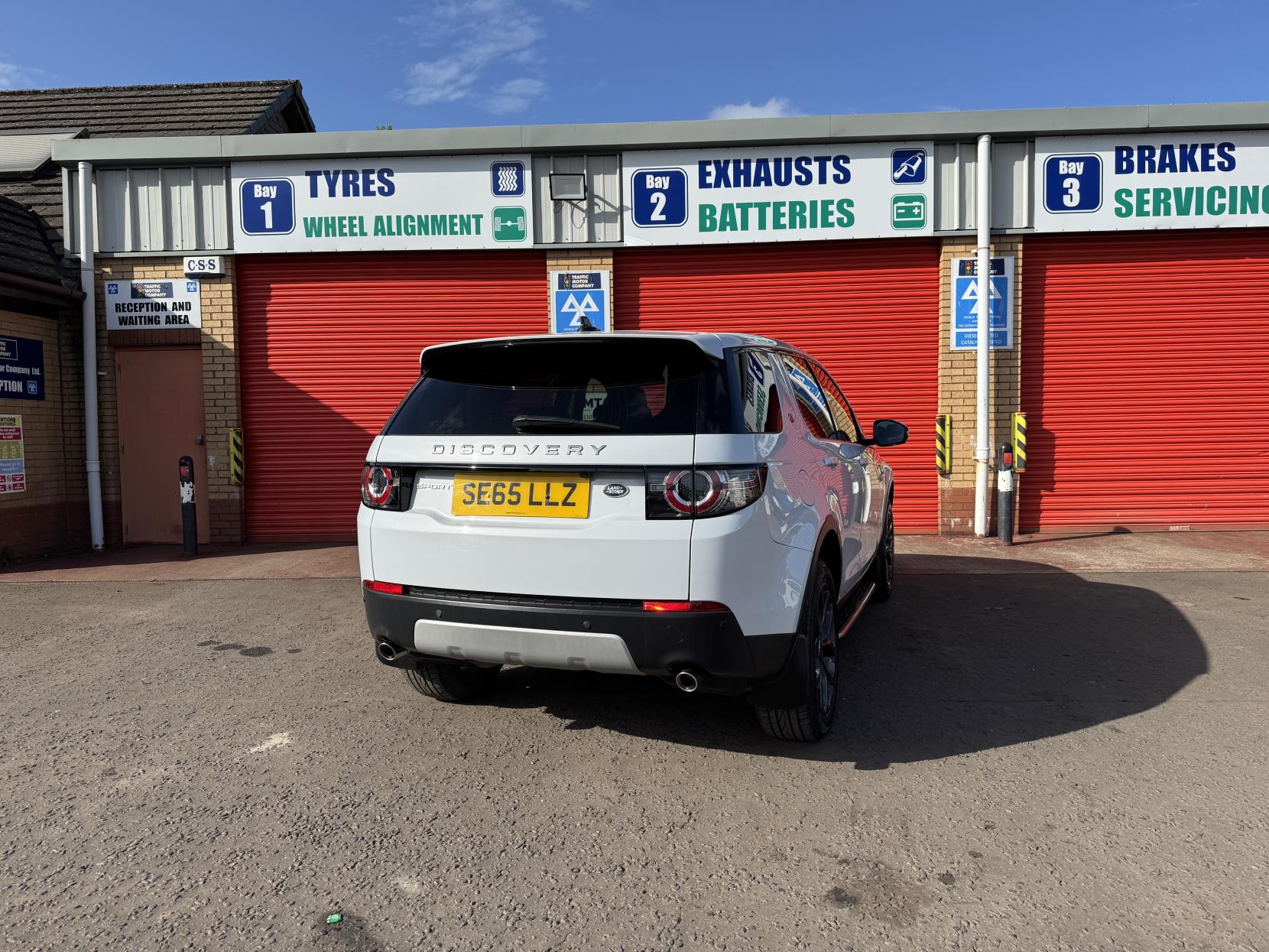 Land Rover Discovery Sport 2.0 TD4 HSE SUV 5dr Diesel Auto 4WD Euro 6 (s/s) (180 ps)