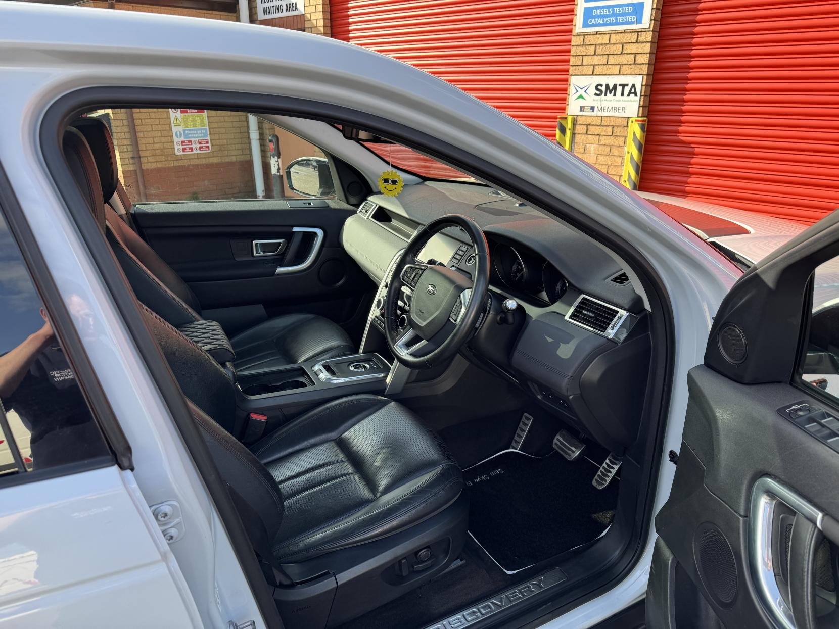 Land Rover Discovery Sport 2.0 TD4 HSE SUV 5dr Diesel Auto 4WD Euro 6 (s/s) (180 ps)
