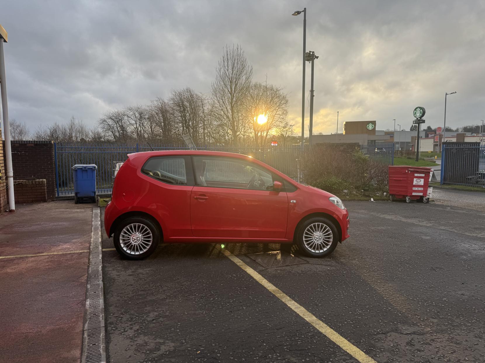 Volkswagen up! 1.0 High up! Hatchback 3dr Petrol Manual Euro 5 (75 ps)