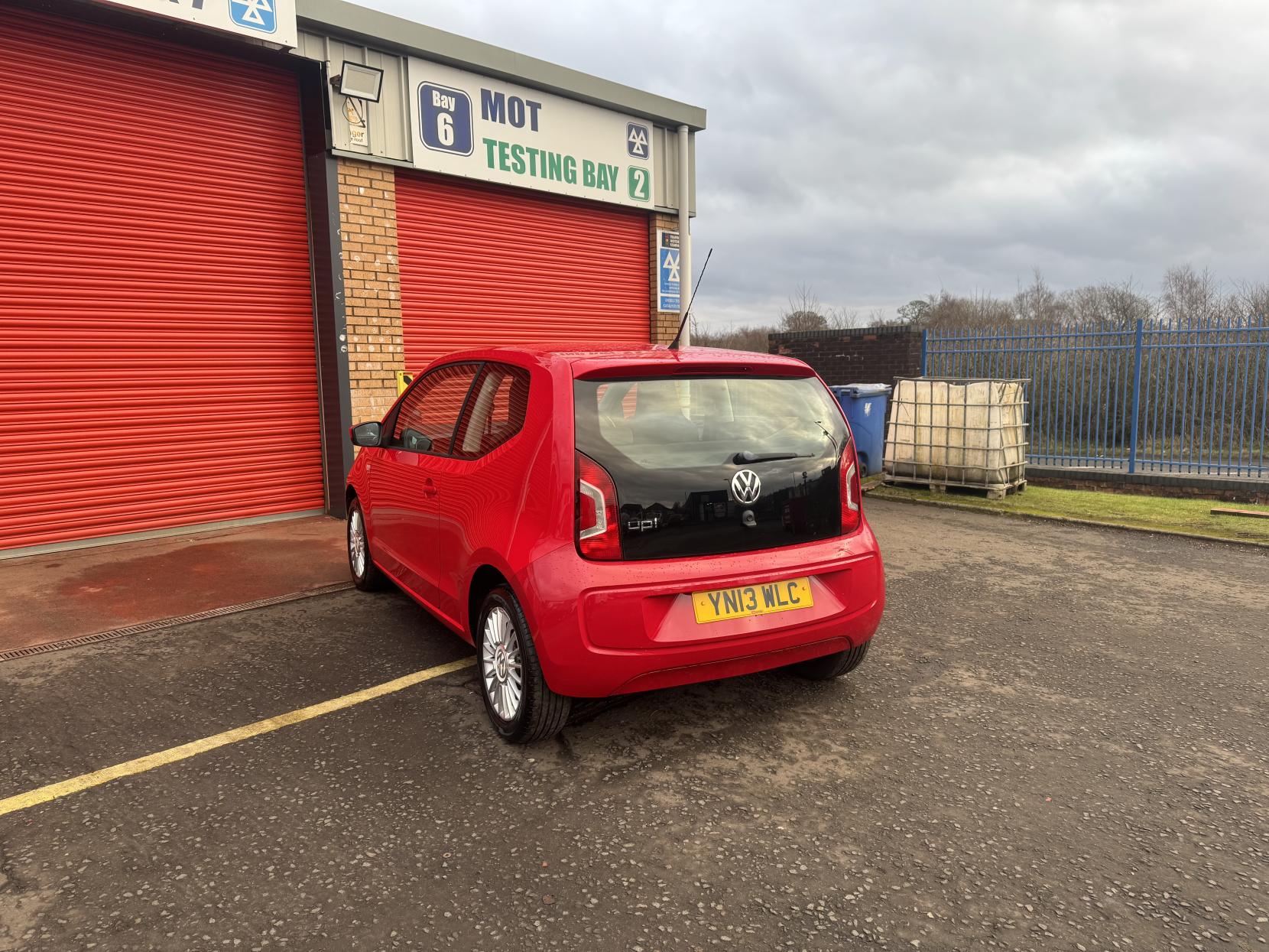 Volkswagen up! 1.0 High up! Hatchback 3dr Petrol Manual Euro 5 (75 ps)