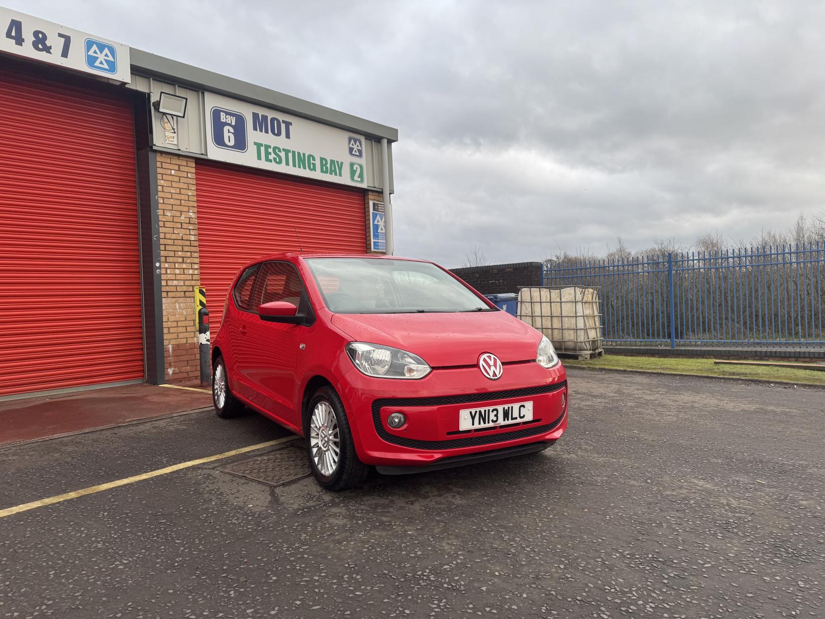 Volkswagen up! 1.0 High up! Hatchback 3dr Petrol Manual Euro 5 (75 ps)