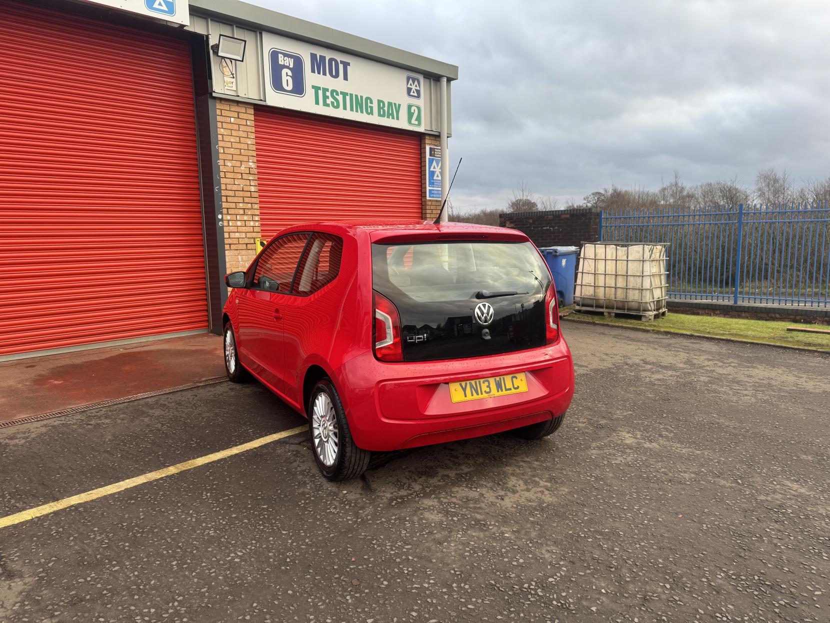 Volkswagen up! 1.0 High up! Hatchback 3dr Petrol Manual Euro 5 (75 ps)