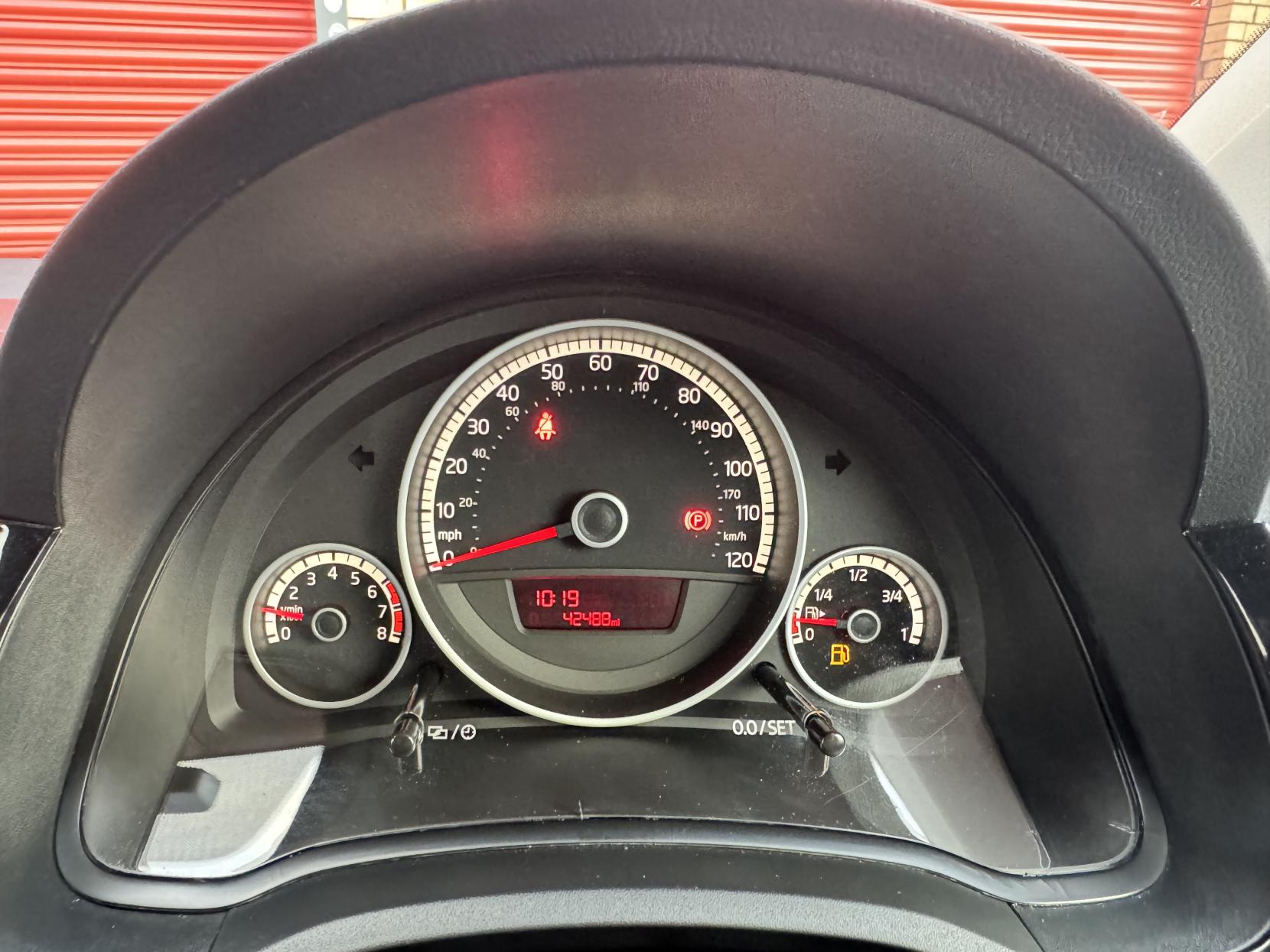 Volkswagen up! 1.0 High up! Hatchback 3dr Petrol Manual Euro 5 (75 ps)