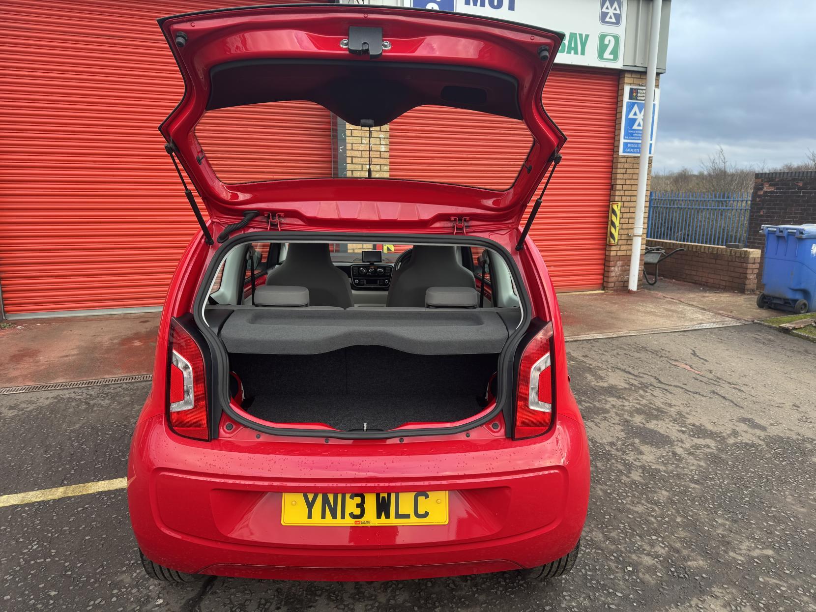 Volkswagen up! 1.0 High up! Hatchback 3dr Petrol Manual Euro 5 (75 ps)