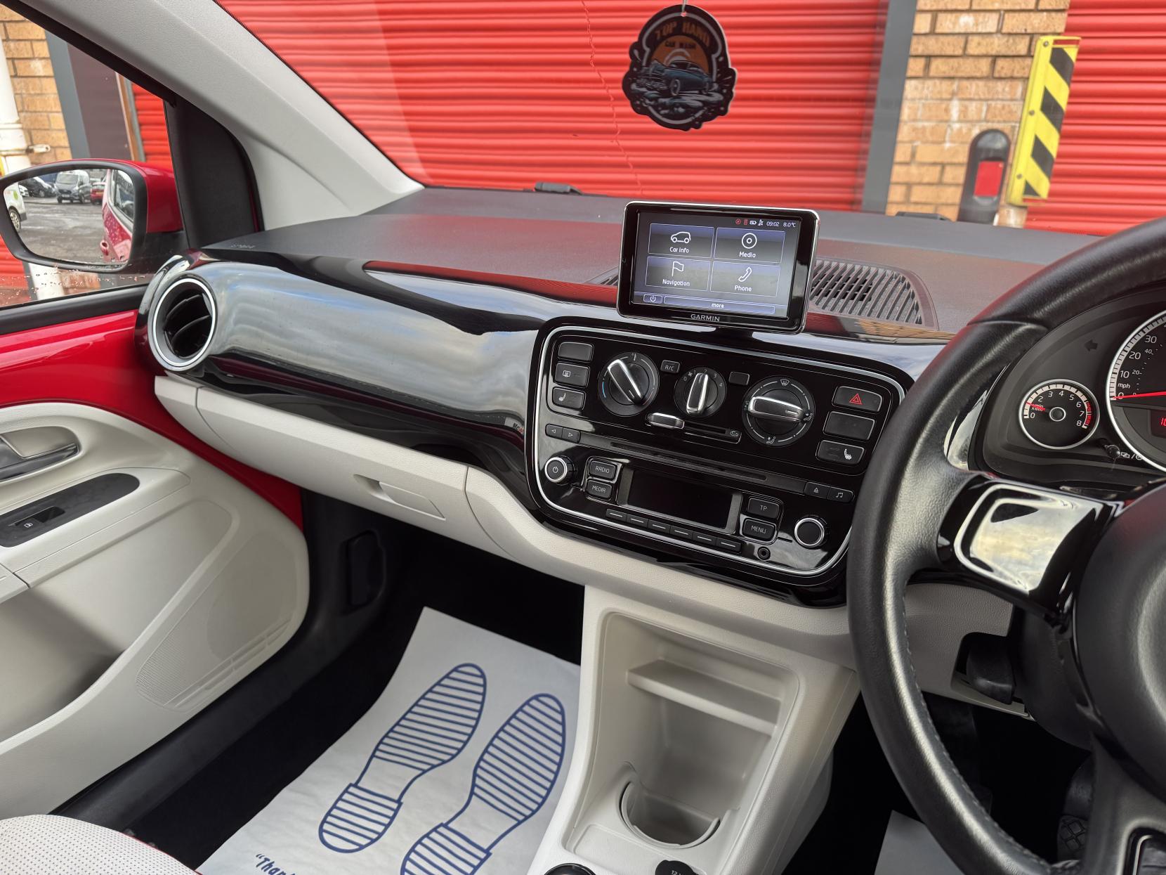 Volkswagen up! 1.0 High up! Hatchback 3dr Petrol Manual Euro 5 (75 ps)