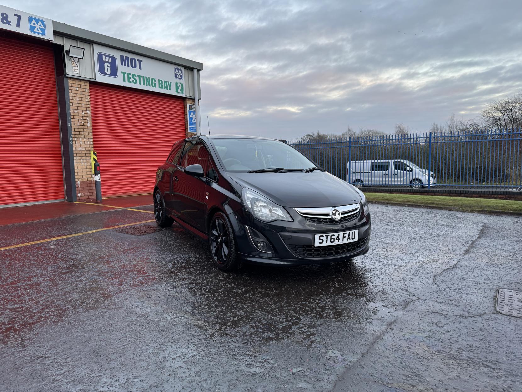 Vauxhall Corsa 1.2 16V Limited Edition Hatchback 3dr Petrol Manual Euro 5 (85 ps)