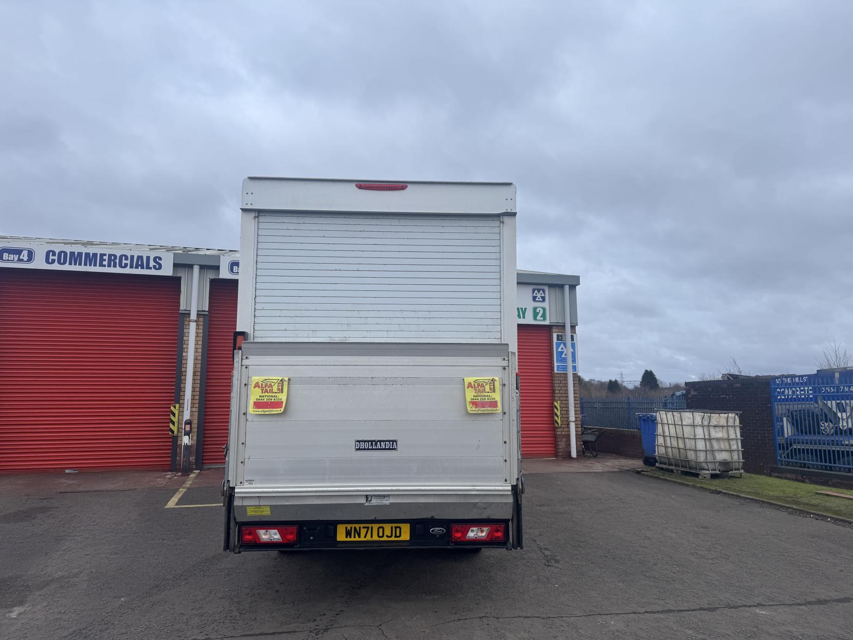 Ford Transit 2.0 350 EcoBlue Leader Luton 3dr Diesel Manual RWD L3 Euro 6 (s/s) (130 ps)