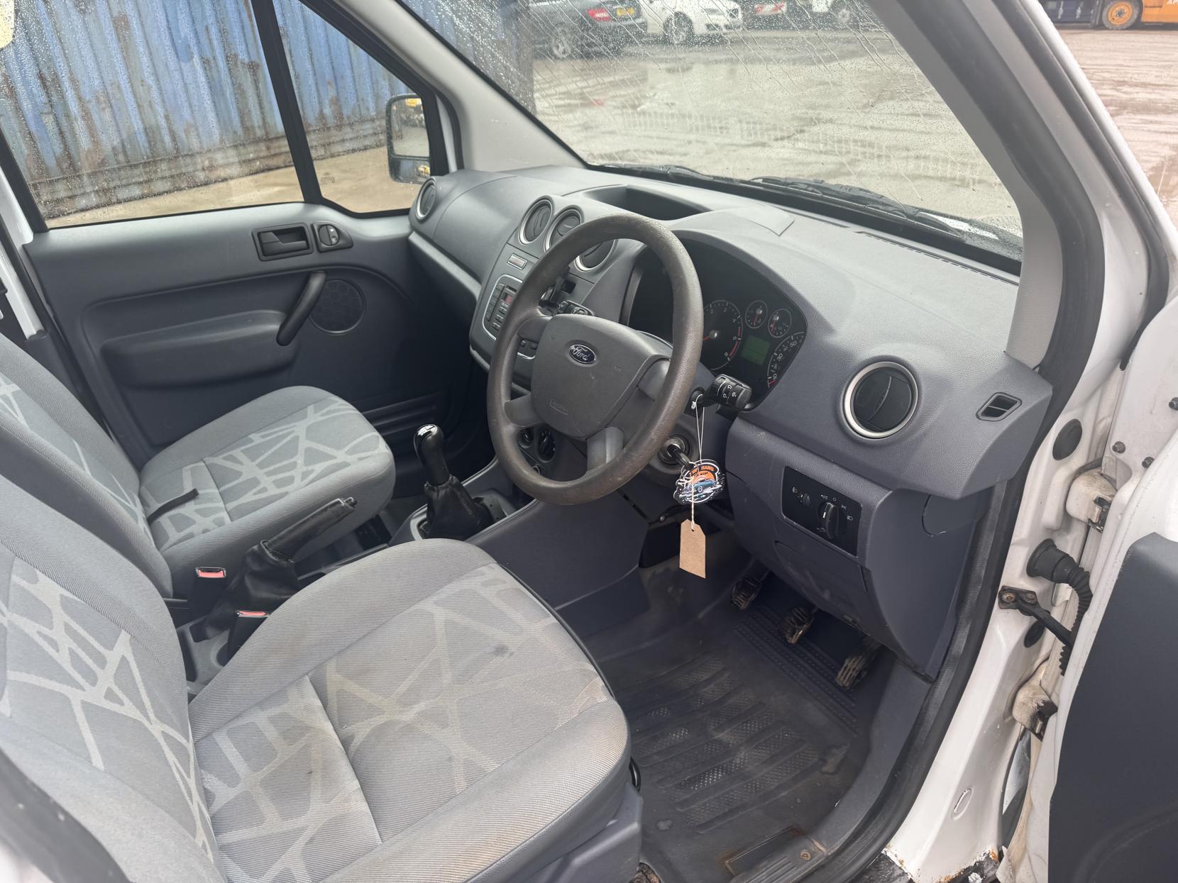 Ford Transit Connect 1.8 TDCi T200 Panel Van 4dr Diesel Manual L1 H1 (109 bhp)