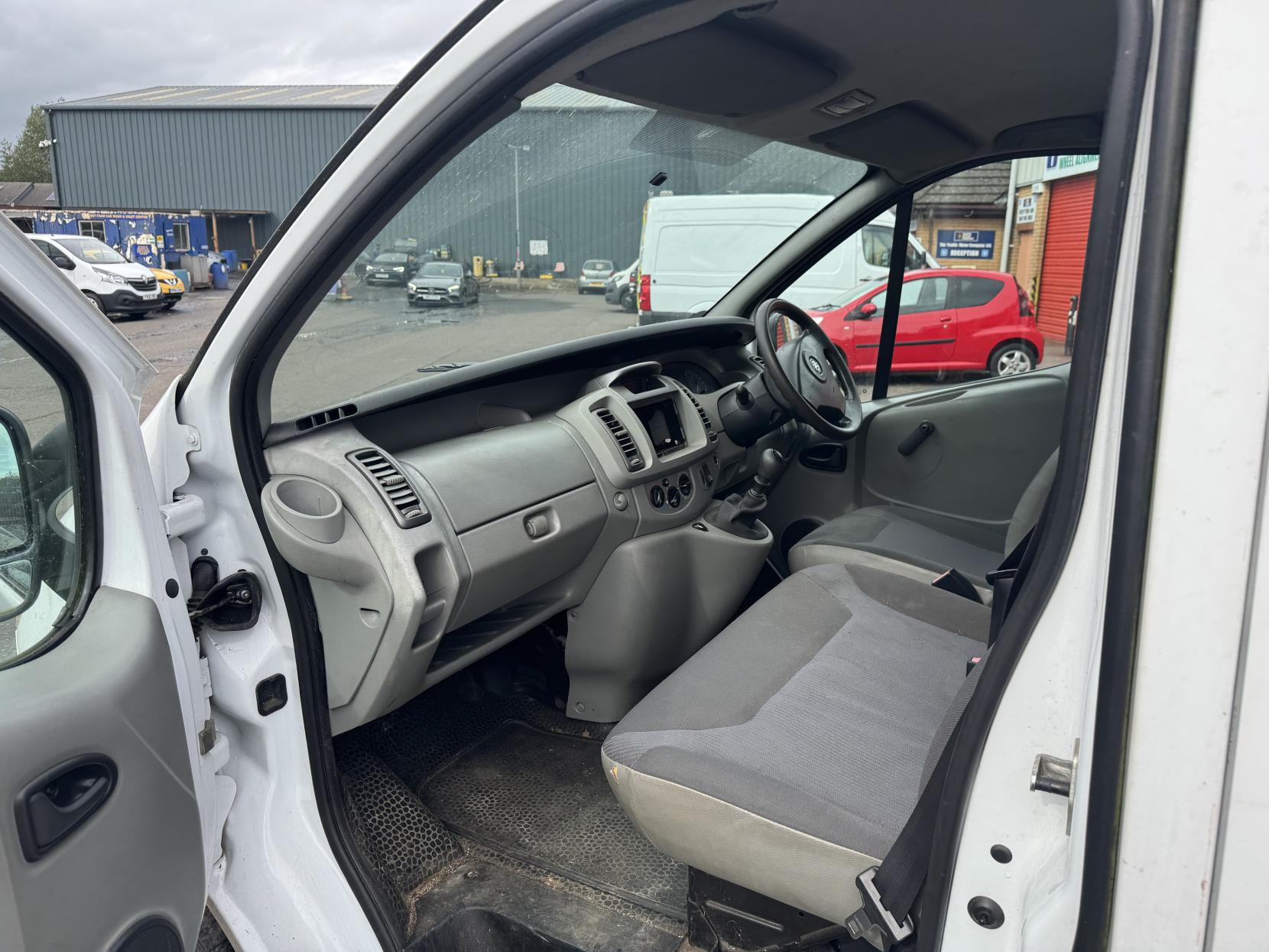 Vauxhall Vivaro 1.9 2900 CDTi Panel Van 4dr Diesel Manual FWD L1 (99 bhp)