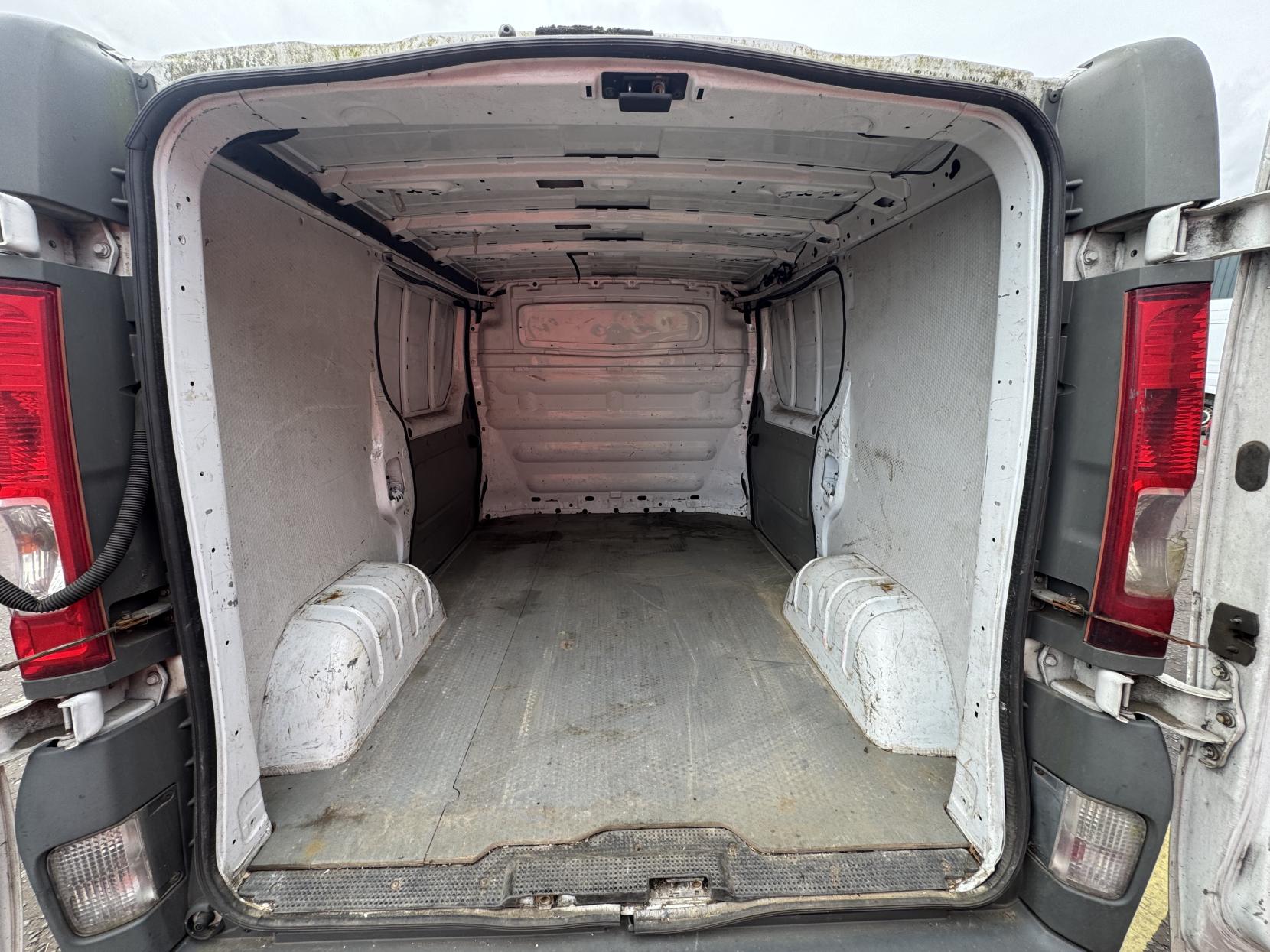 Vauxhall Vivaro 1.9 2900 CDTi Panel Van 4dr Diesel Manual FWD L1 (99 bhp)