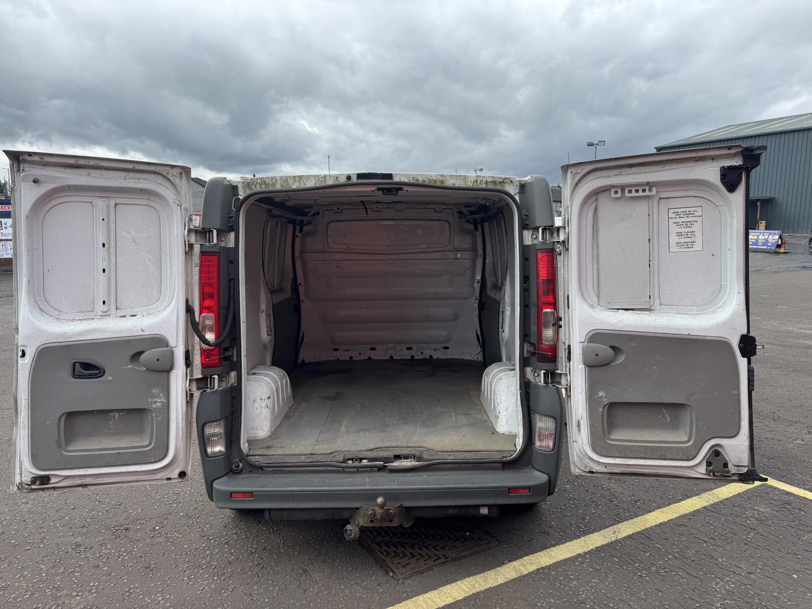 Vauxhall Vivaro 1.9 2900 CDTi Panel Van 4dr Diesel Manual FWD L1 (99 bhp)