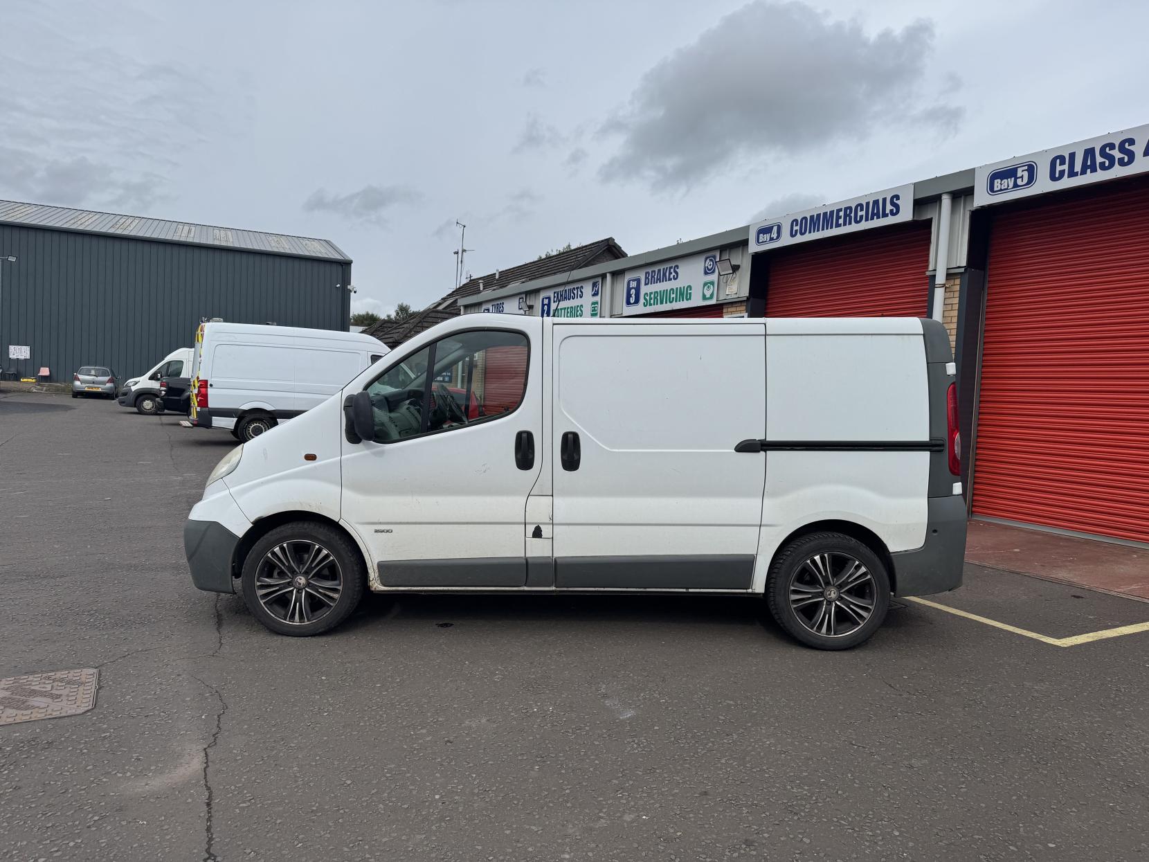 Vauxhall Vivaro 1.9 2900 CDTi Panel Van 4dr Diesel Manual FWD L1 (99 bhp)