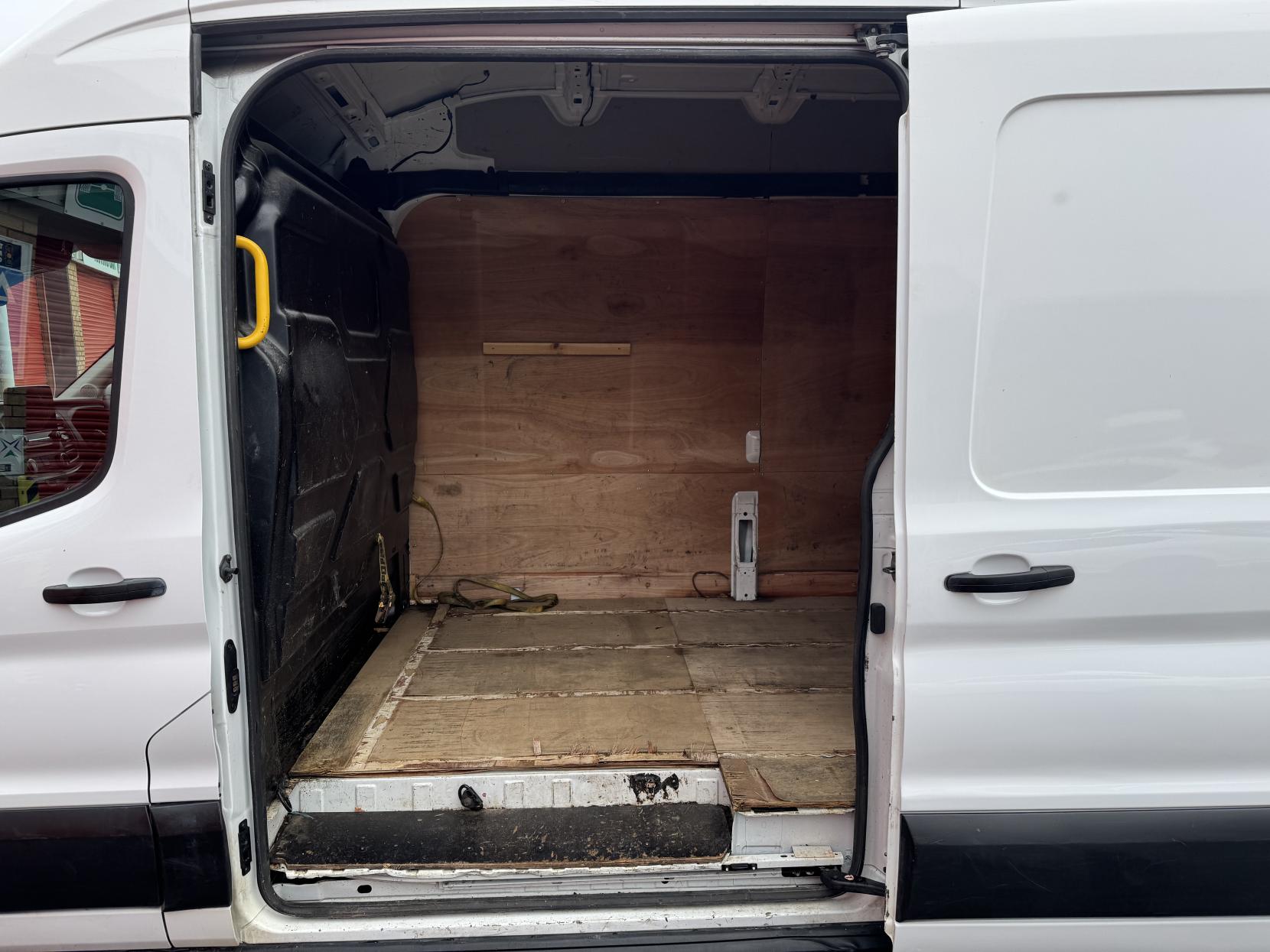 Ford Transit 2.0 350 EcoBlue Trend Panel Van 5dr Diesel Manual RWD L3 H3 Euro 6 (s/s) (130 ps)