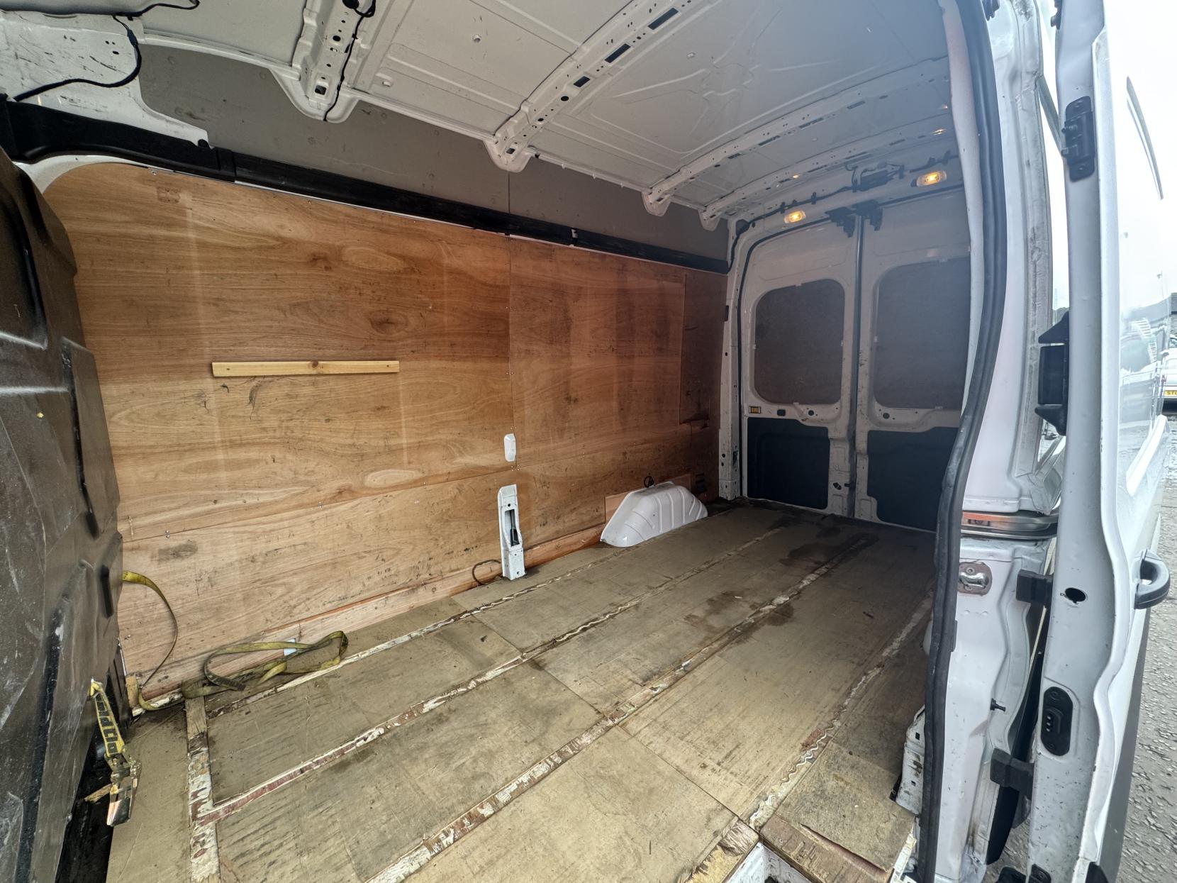 Ford Transit 2.0 350 EcoBlue Trend Panel Van 5dr Diesel Manual RWD L3 H3 Euro 6 (s/s) (130 ps)
