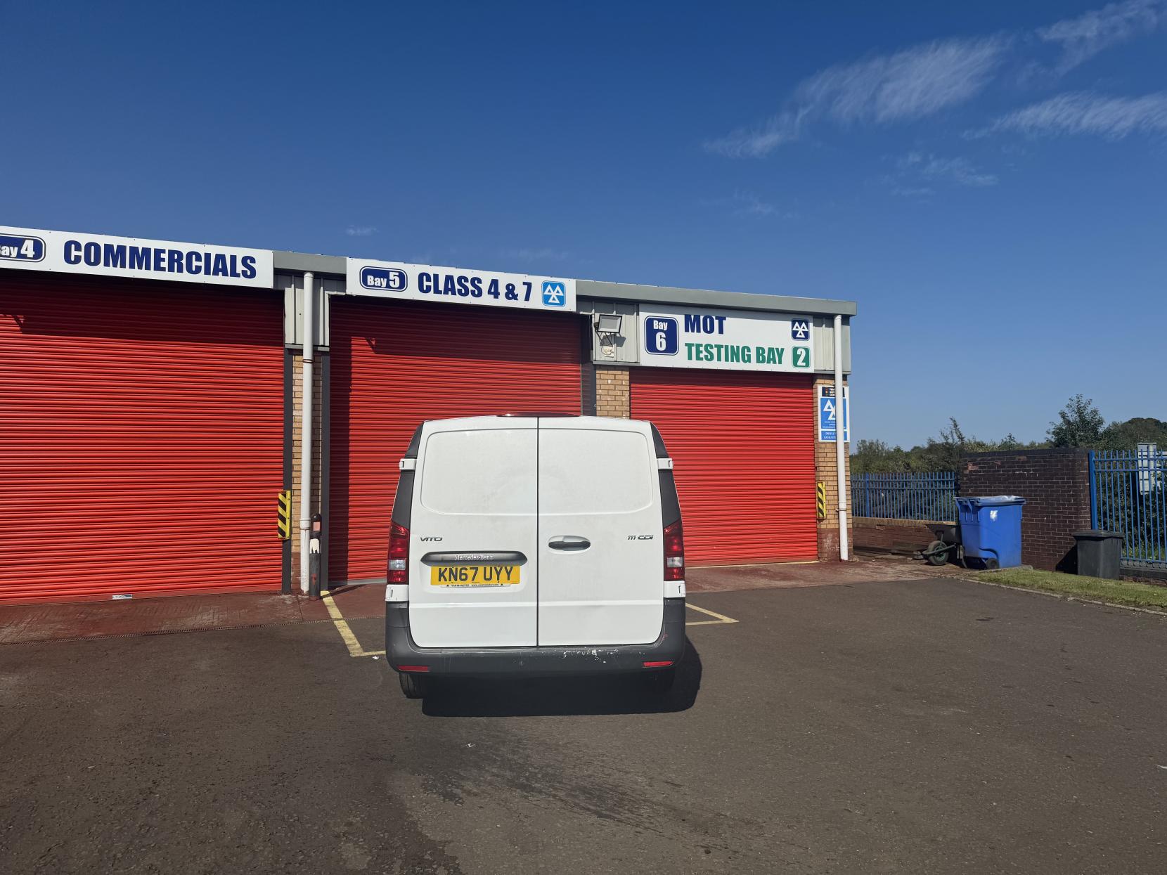 Mercedes-Benz Vito 1.6 111 CDI Panel Van 6dr Diesel Manual FWD L2 Euro 6 (114 ps)