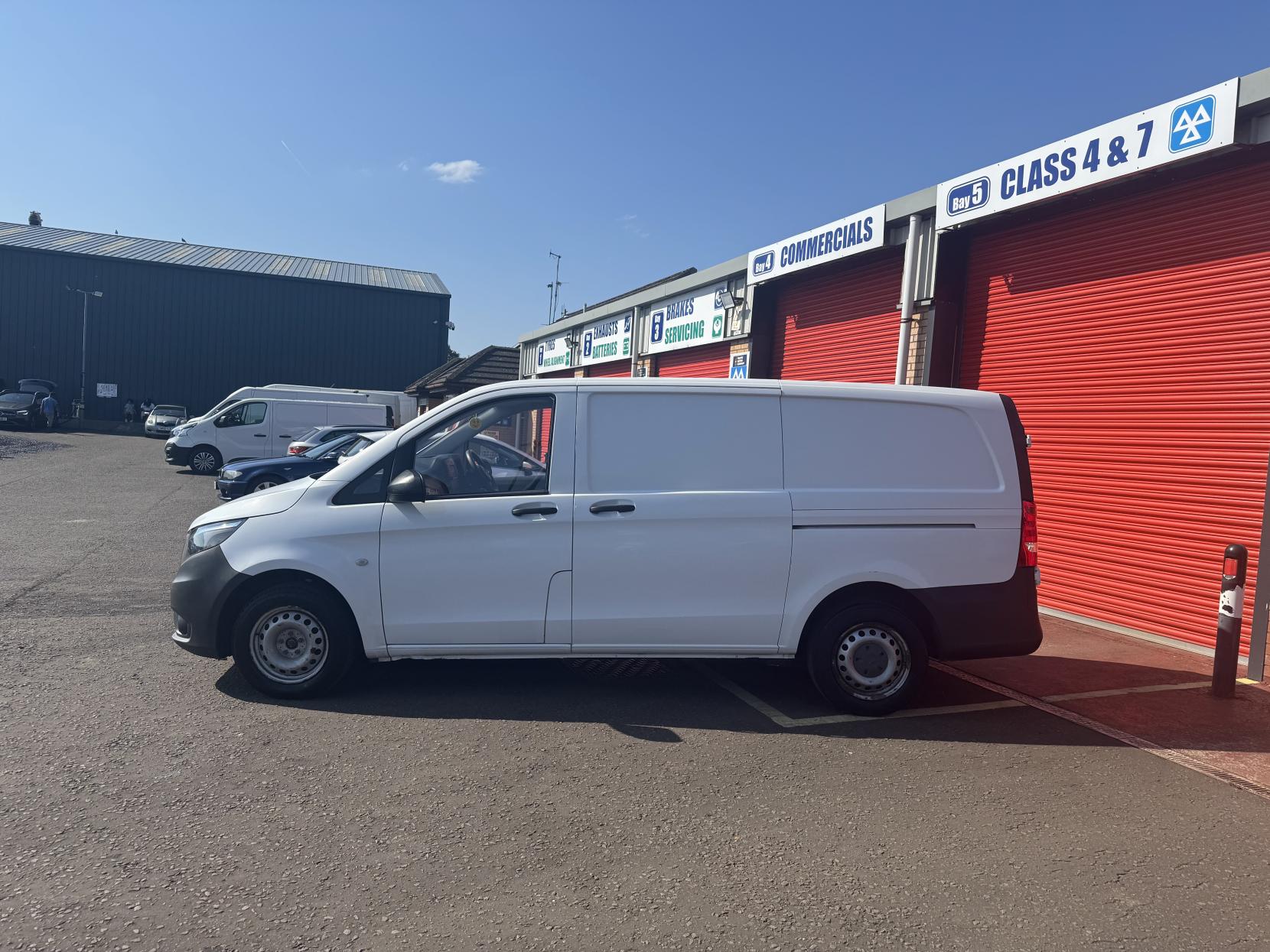 Mercedes-Benz Vito 1.6 111 CDI Panel Van 6dr Diesel Manual FWD L2 Euro 6 (114 ps)