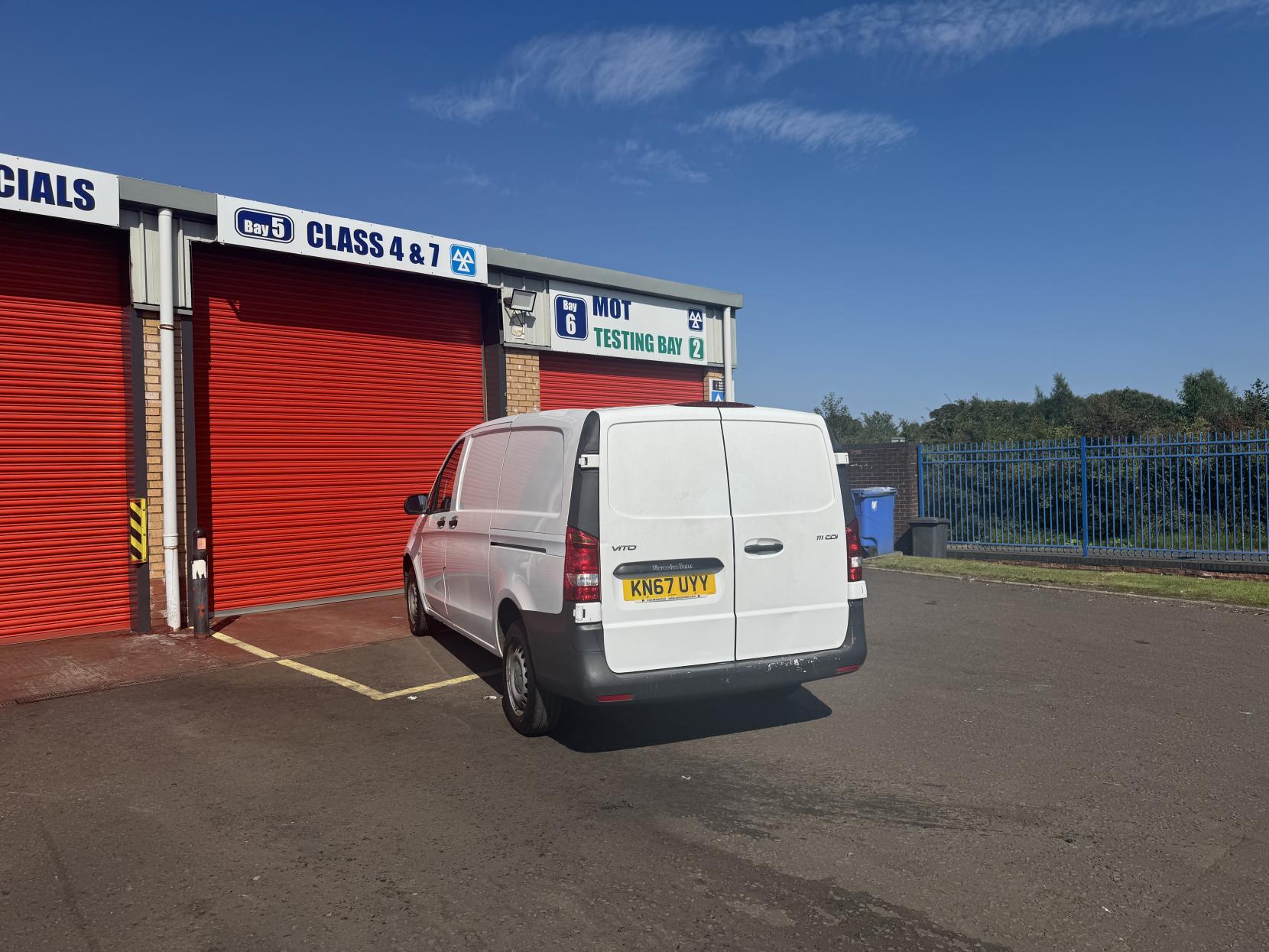 Mercedes-Benz Vito 1.6 111 CDI Panel Van 6dr Diesel Manual FWD L2 Euro 6 (114 ps)