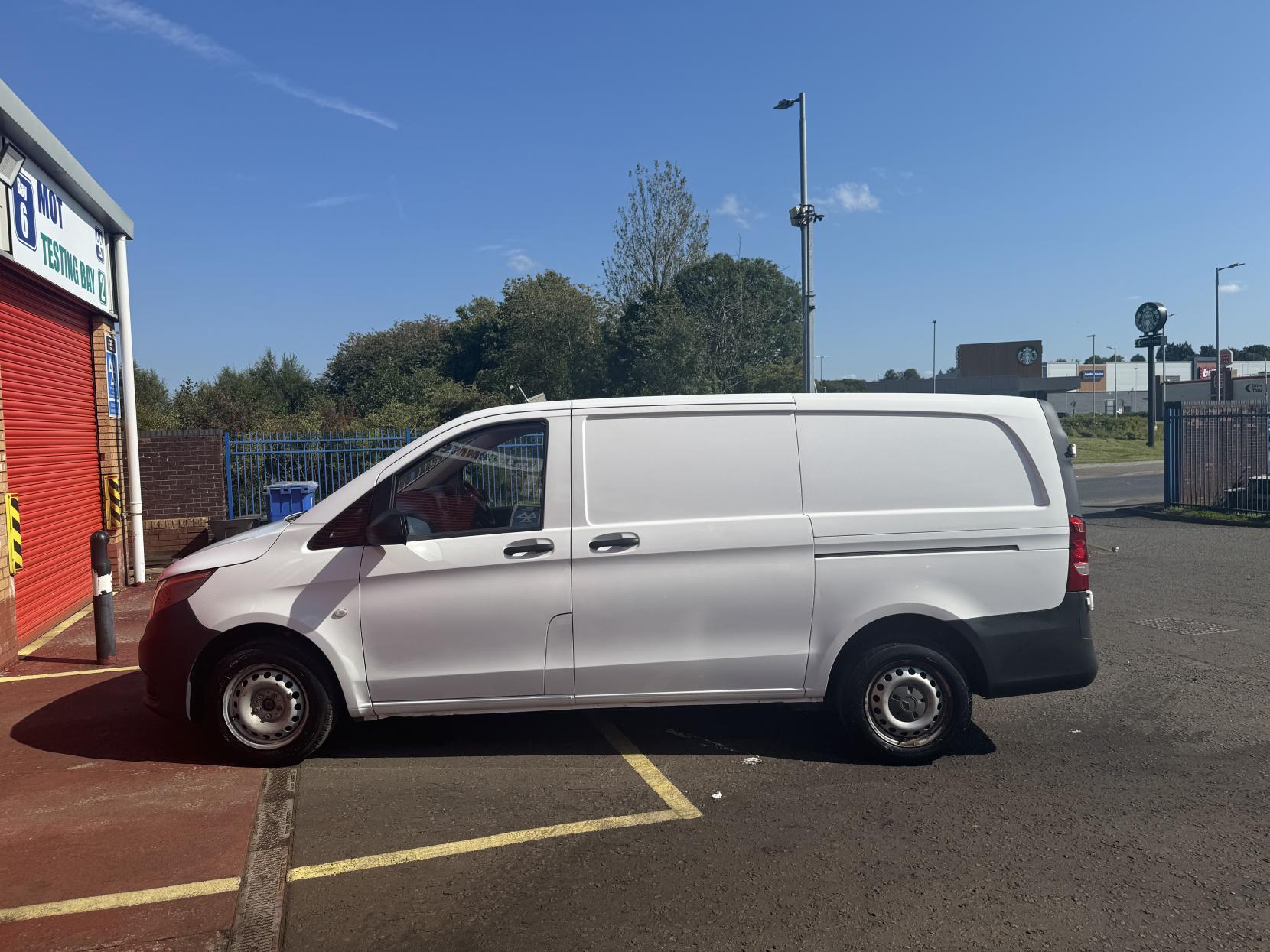 Mercedes-Benz Vito 1.6 111 CDI Panel Van 6dr Diesel Manual FWD L2 Euro 6 (114 ps)