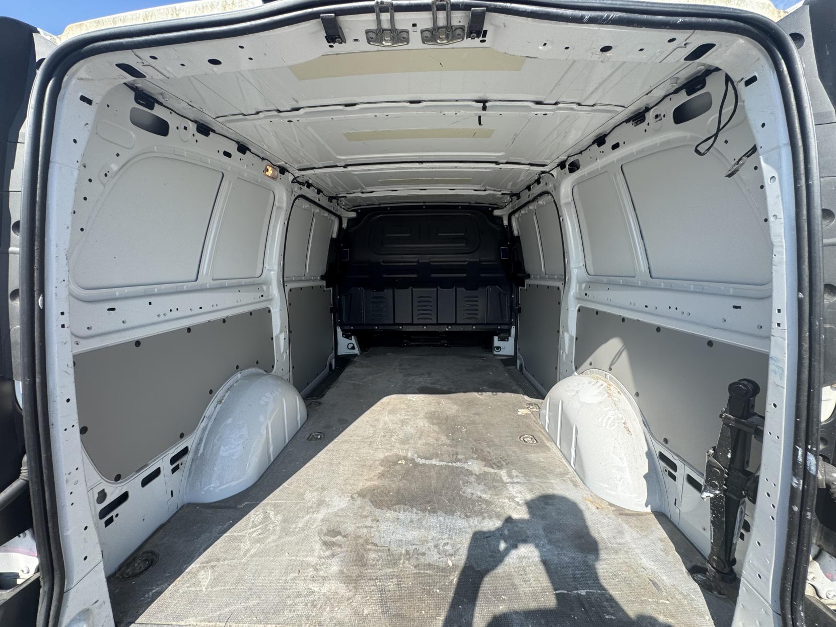 Mercedes-Benz Vito 1.6 111 CDI Panel Van 6dr Diesel Manual FWD L2 Euro 6 (114 ps)