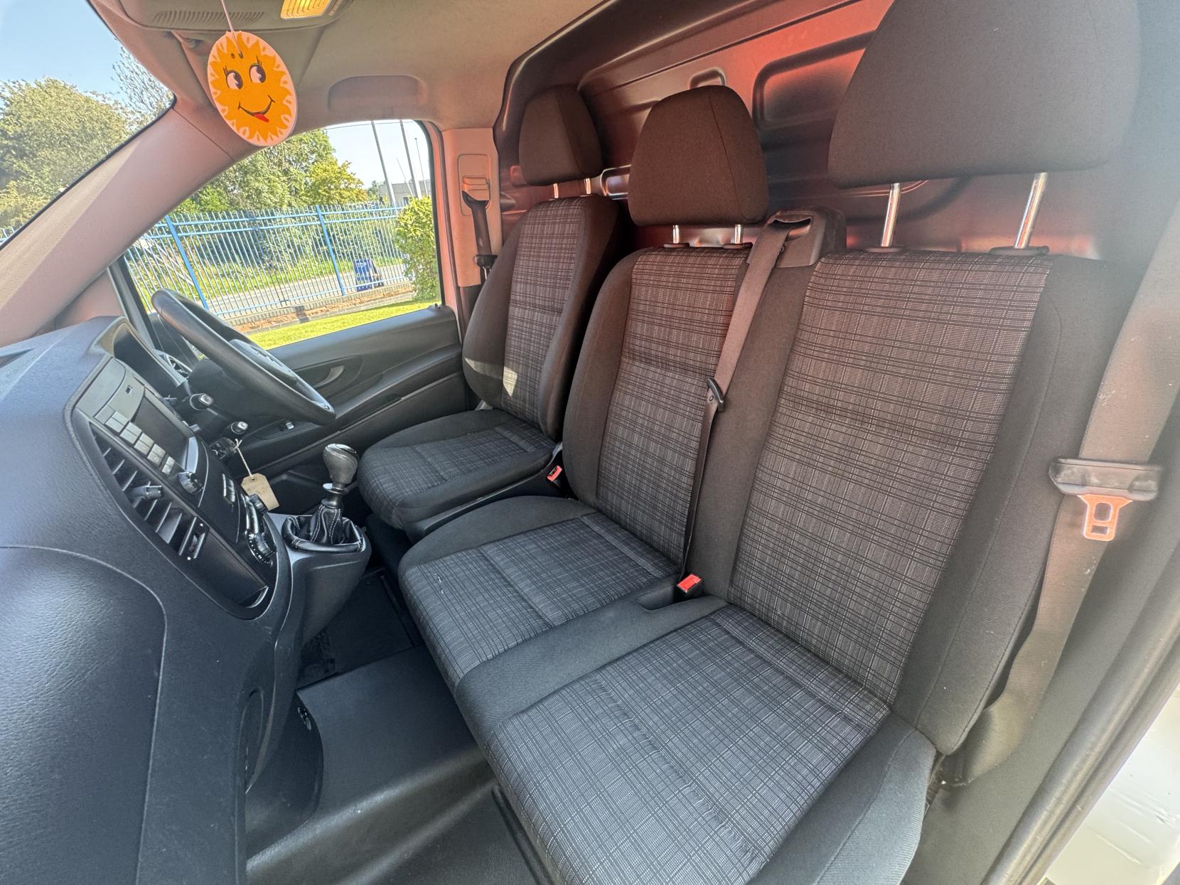 Mercedes-Benz Vito 1.6 111 CDI Panel Van 6dr Diesel Manual FWD L2 Euro 6 (114 ps)