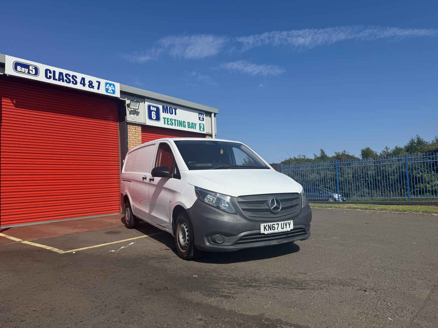 Mercedes-Benz Vito 1.6 111 CDI Panel Van 6dr Diesel Manual FWD L2 Euro 6 (114 ps)
