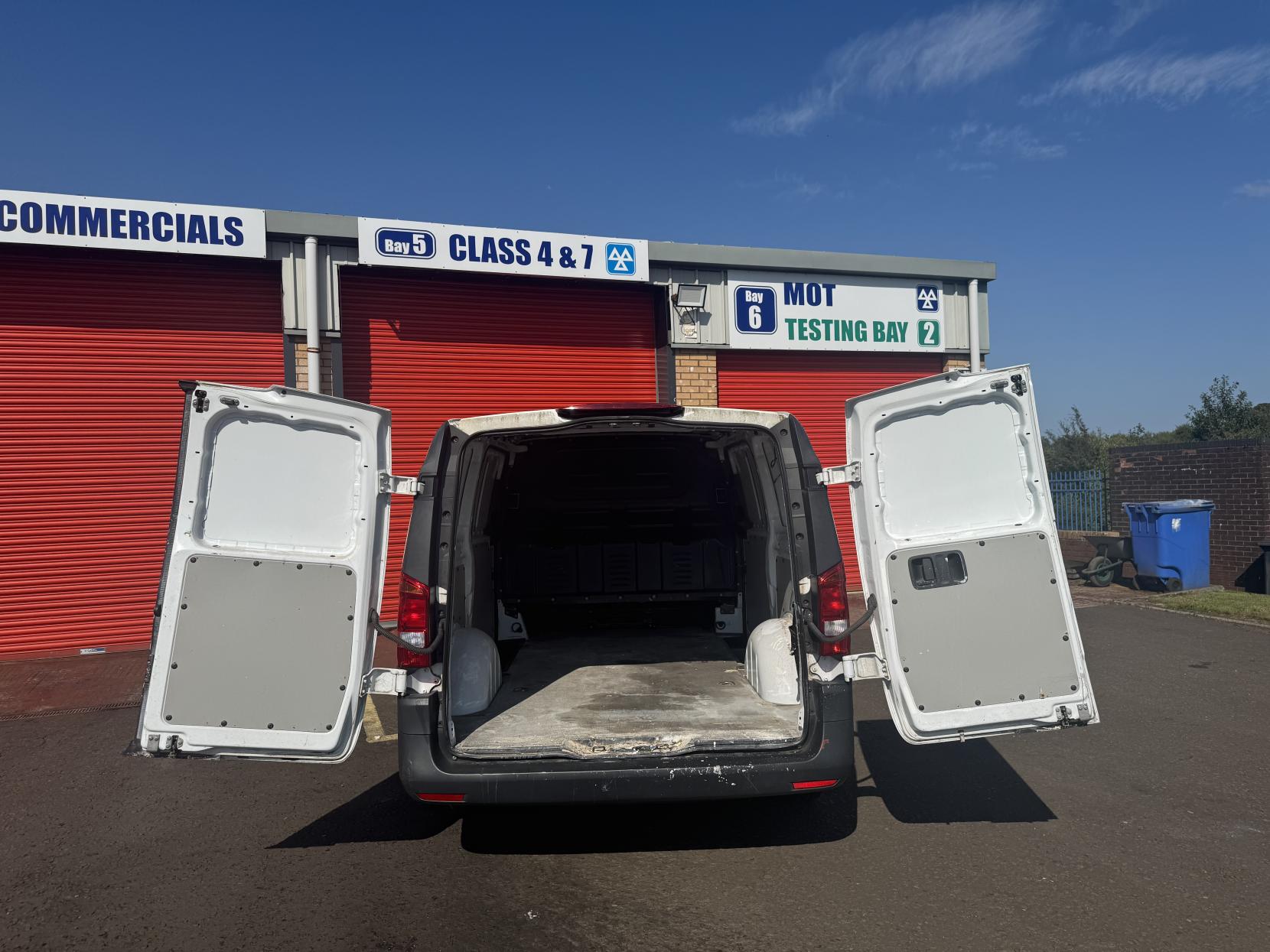 Mercedes-Benz Vito 1.6 111 CDI Panel Van 6dr Diesel Manual FWD L2 Euro 6 (114 ps)