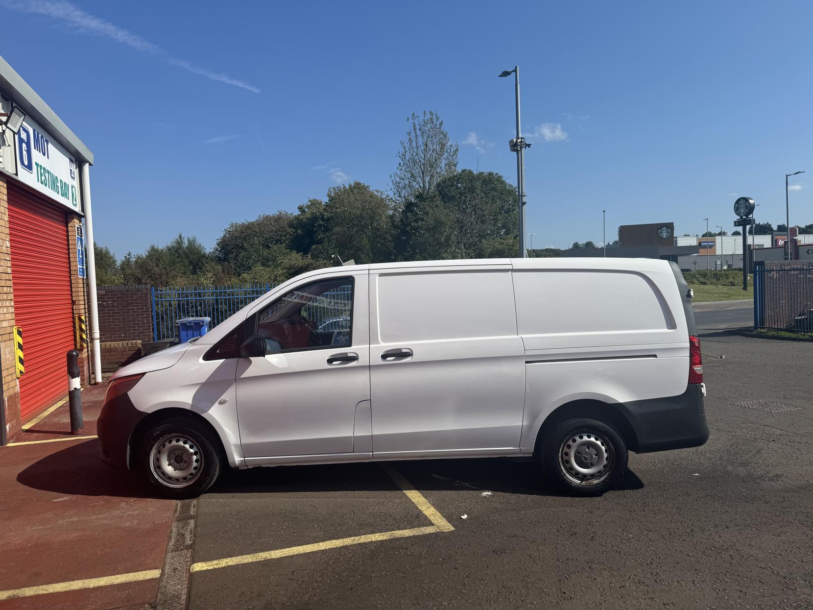 Mercedes-Benz Vito 1.6 111 CDI Panel Van 6dr Diesel Manual FWD L2 Euro 6 (114 ps)