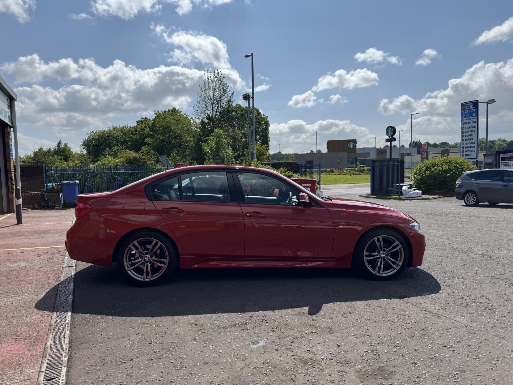 BMW 3 Series 2.0 320i M Sport Saloon 4dr Petrol Manual Euro 6 (s/s) (184 ps)