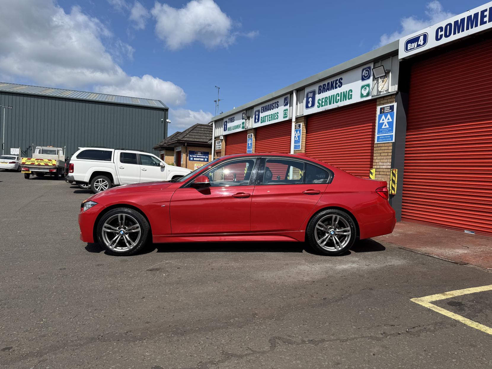 BMW 3 Series 2.0 320i M Sport Saloon 4dr Petrol Manual Euro 6 (s/s) (184 ps)