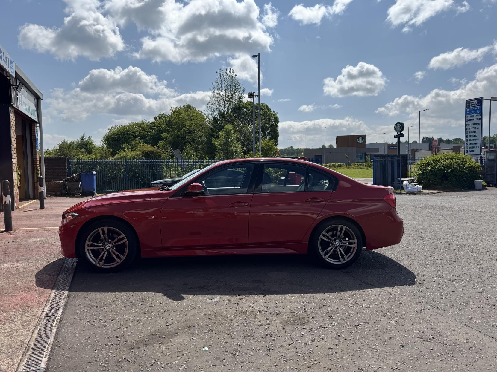 BMW 3 Series 2.0 320i M Sport Saloon 4dr Petrol Manual Euro 6 (s/s) (184 ps)
