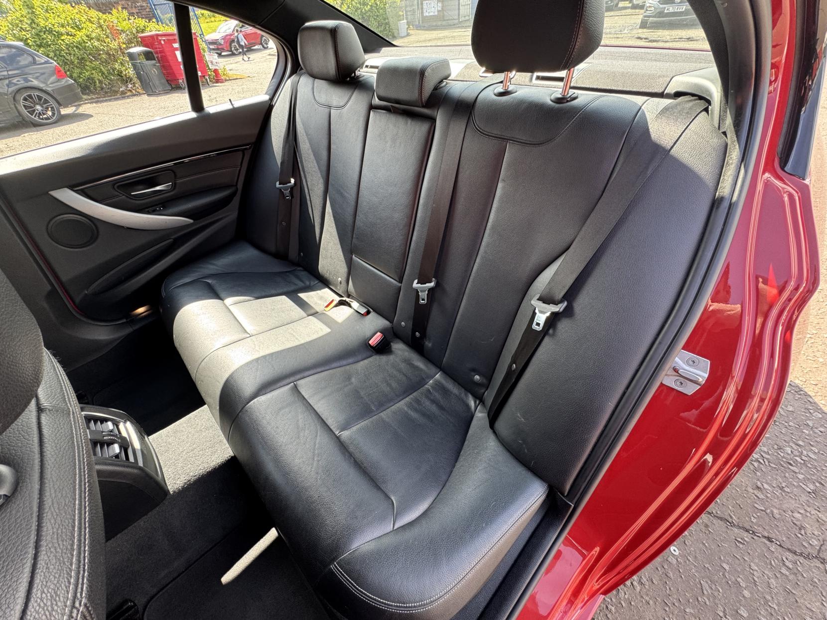 BMW 3 Series 2.0 320i M Sport Saloon 4dr Petrol Manual Euro 6 (s/s) (184 ps)