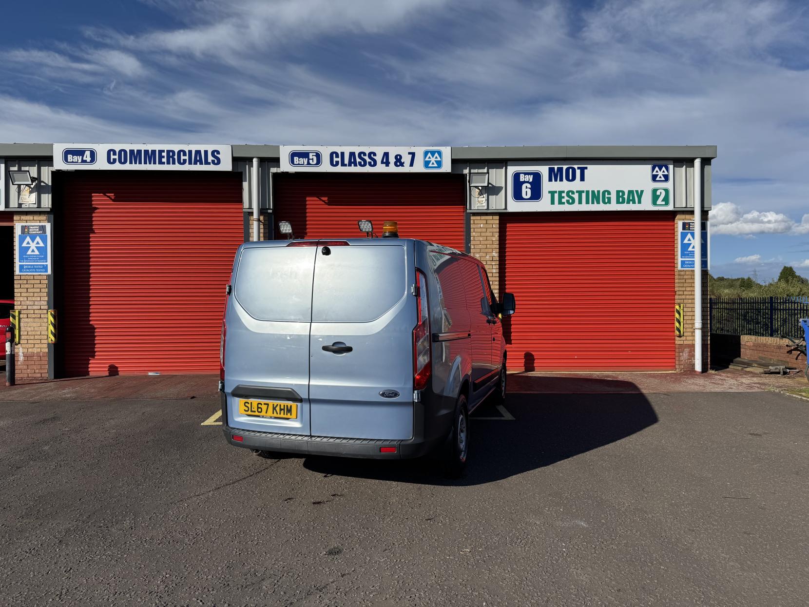 Ford Transit Custom 2.0 TDCi 340 Panel Van 5dr Diesel Manual L1 H1 (172 g/km, 128 bhp)