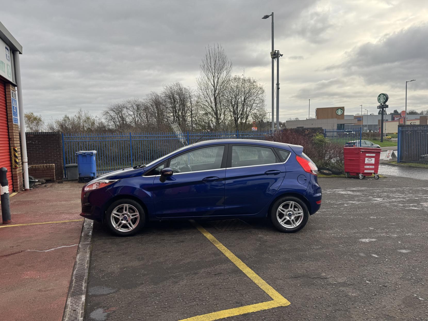 Ford Fiesta 1.25 Zetec Hatchback 5dr Petrol Manual Euro 5 (82 ps)