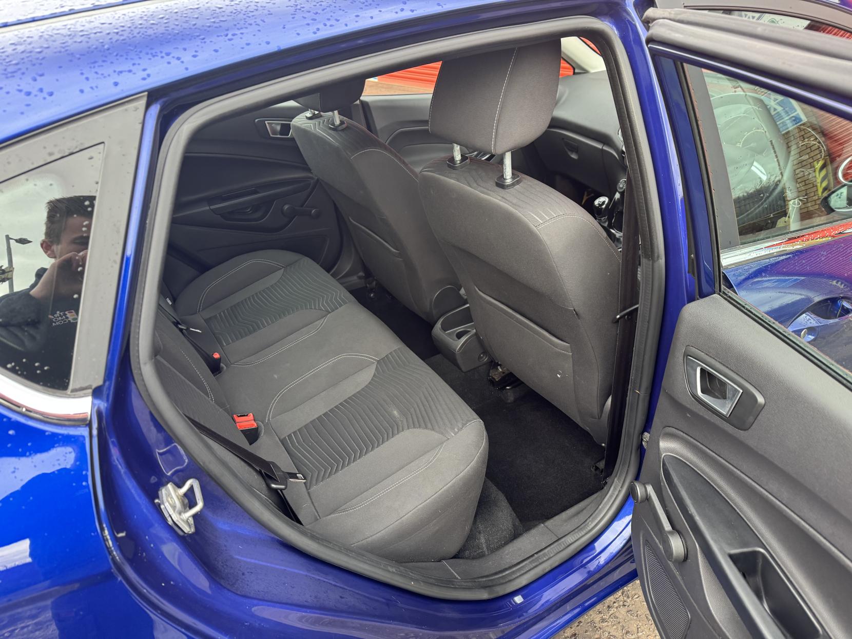 Ford Fiesta 1.25 Zetec Hatchback 5dr Petrol Manual Euro 5 (82 ps)