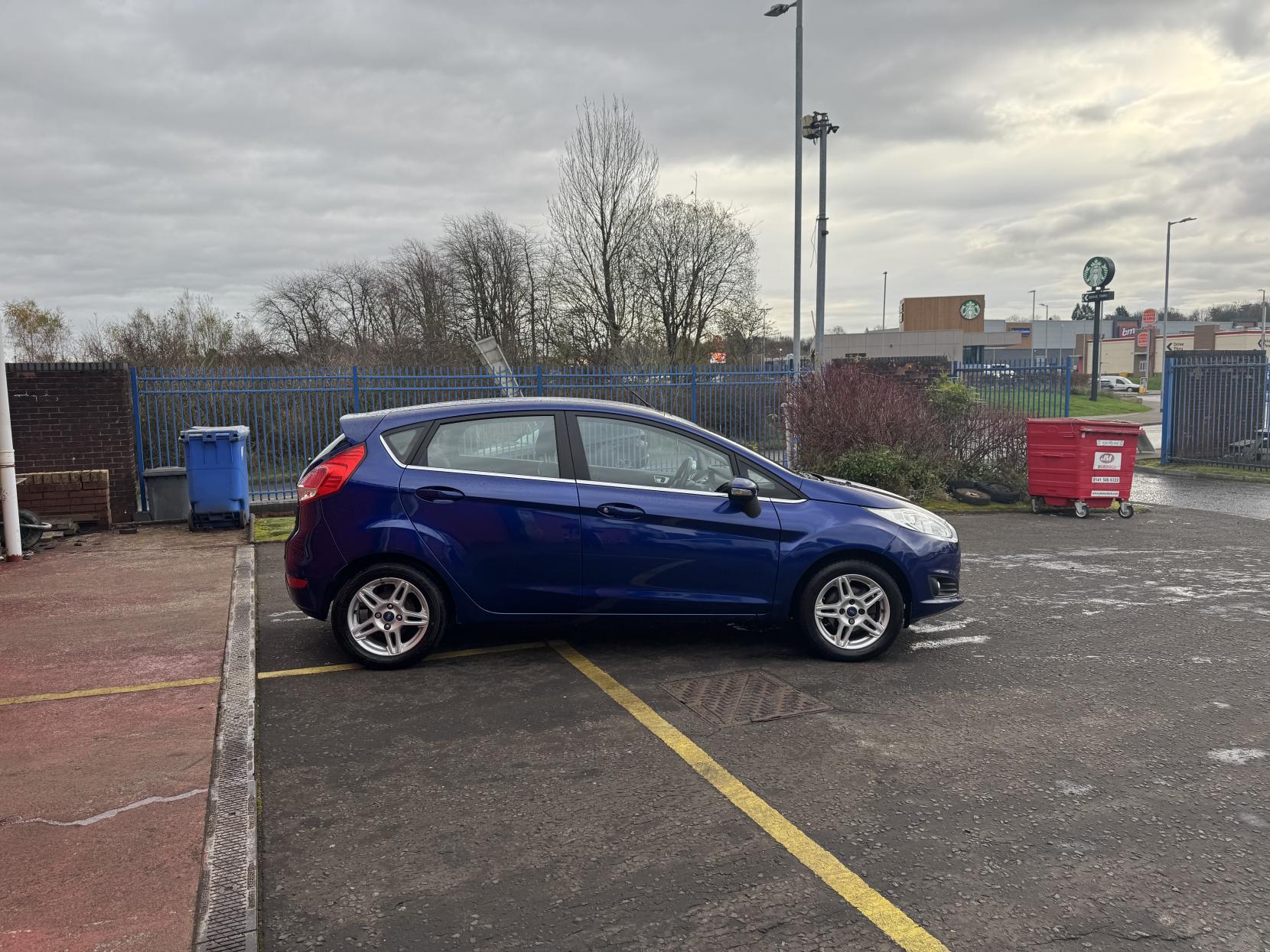 Ford Fiesta 1.25 Zetec Hatchback 5dr Petrol Manual Euro 5 (82 ps)