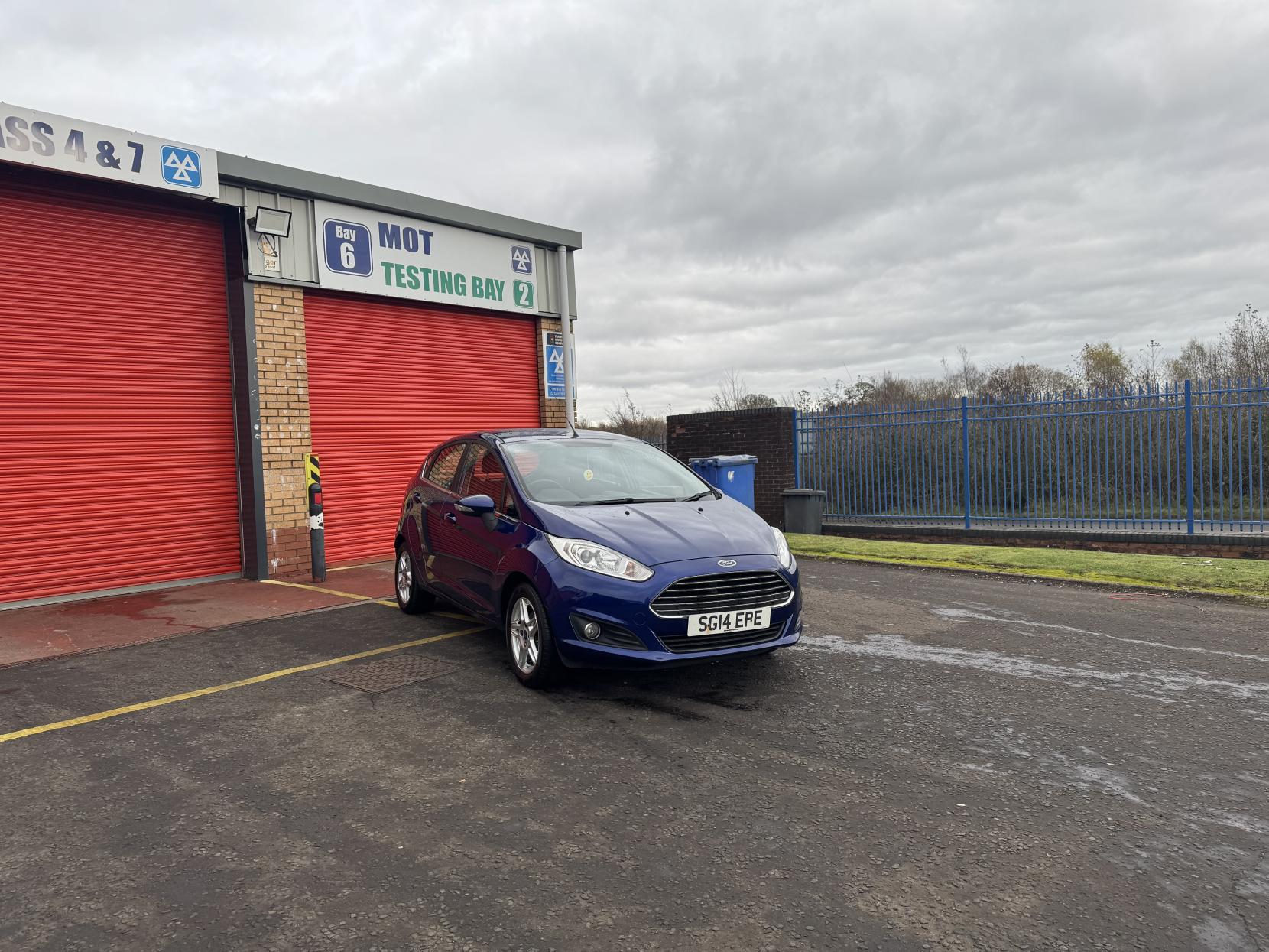 Ford Fiesta 1.25 Zetec Hatchback 5dr Petrol Manual Euro 5 (82 ps)