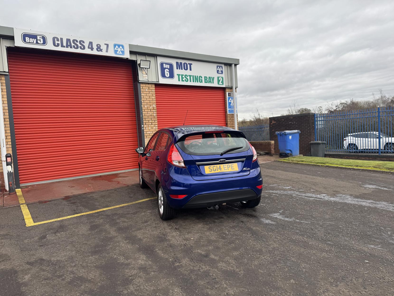 Ford Fiesta 1.25 Zetec Hatchback 5dr Petrol Manual Euro 5 (82 ps)