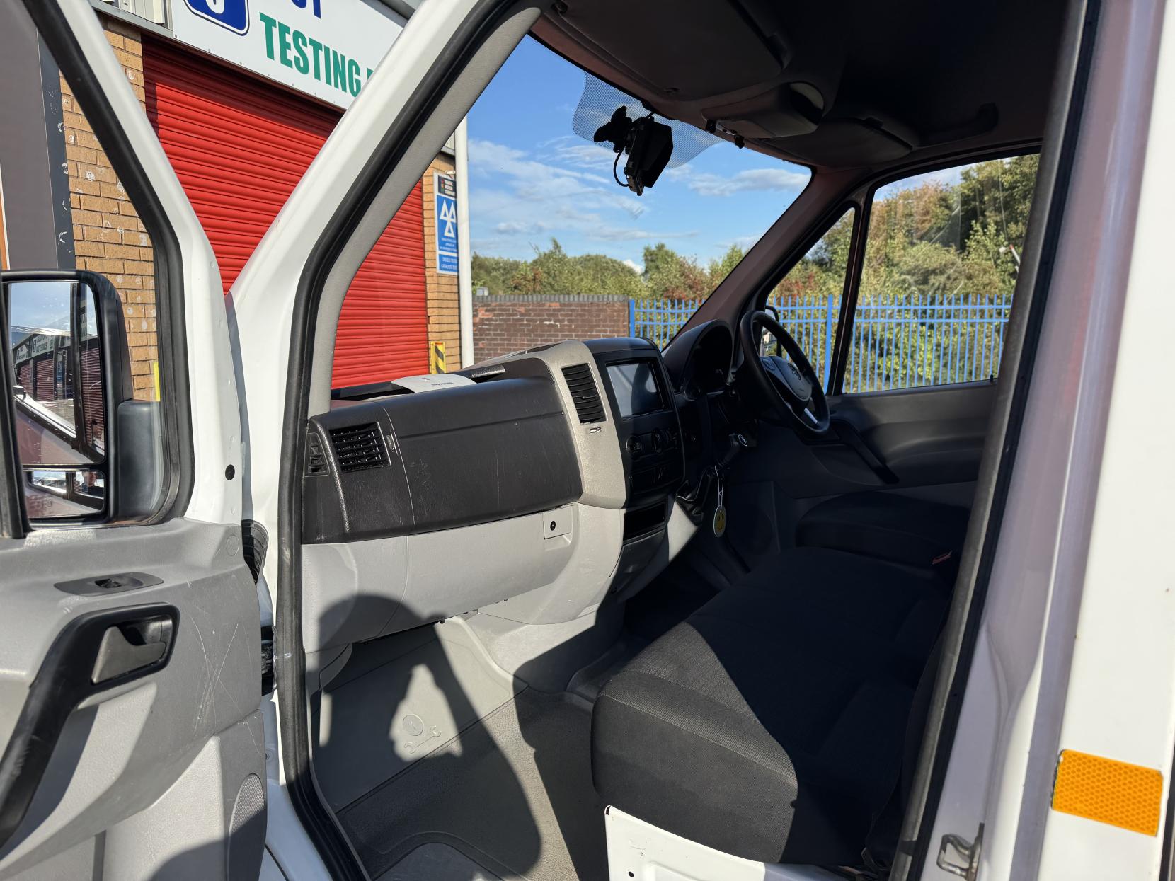 Mercedes-Benz Sprinter 2.1 314 CDi Panel Van 5dr Diesel Manual RWD L2 (213 g/km, 140 bhp)