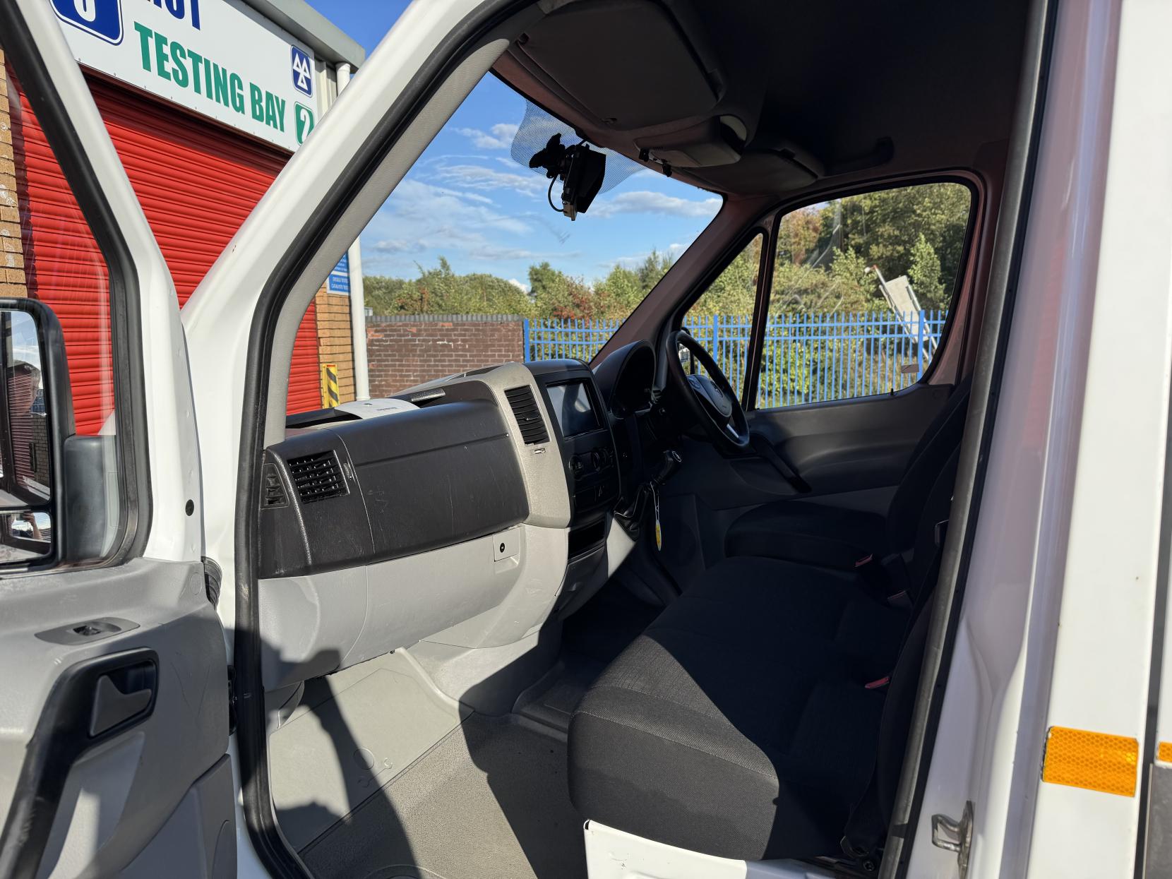 Mercedes-Benz Sprinter 2.1 314 CDi Panel Van 5dr Diesel Manual RWD L2 (213 g/km, 140 bhp)