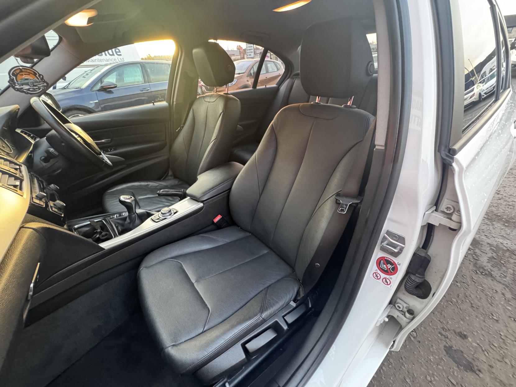 BMW 3 Series 2.0 320d ED Plus Saloon 4dr Diesel Manual Euro 6 (s/s) (163 ps)